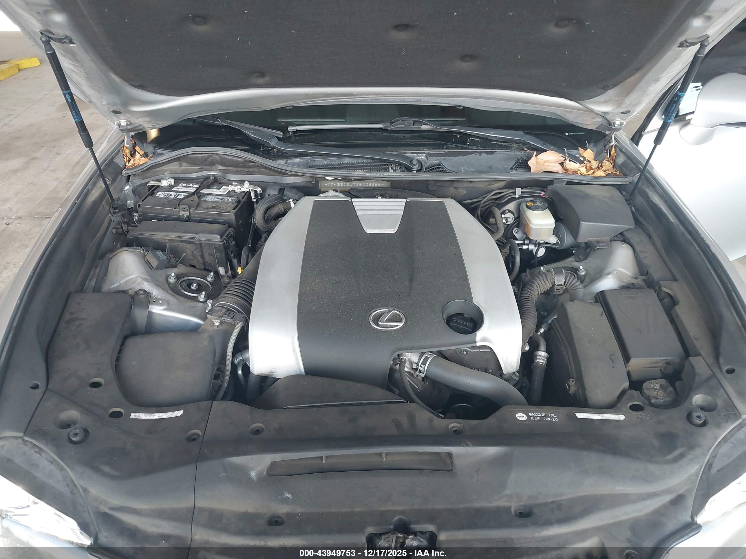LEXUS GS image 10