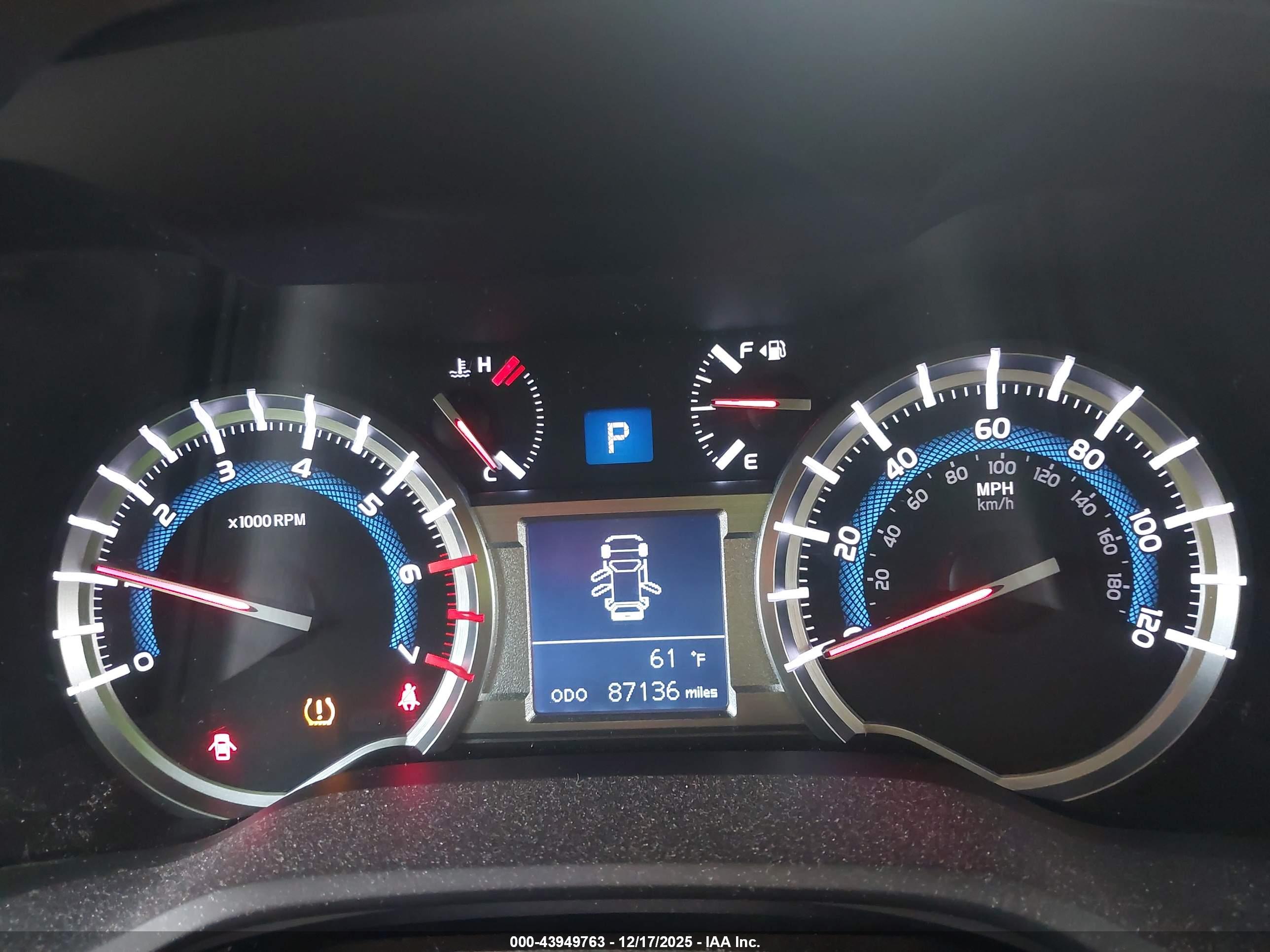 TOYOTA 4RUNNER image 7