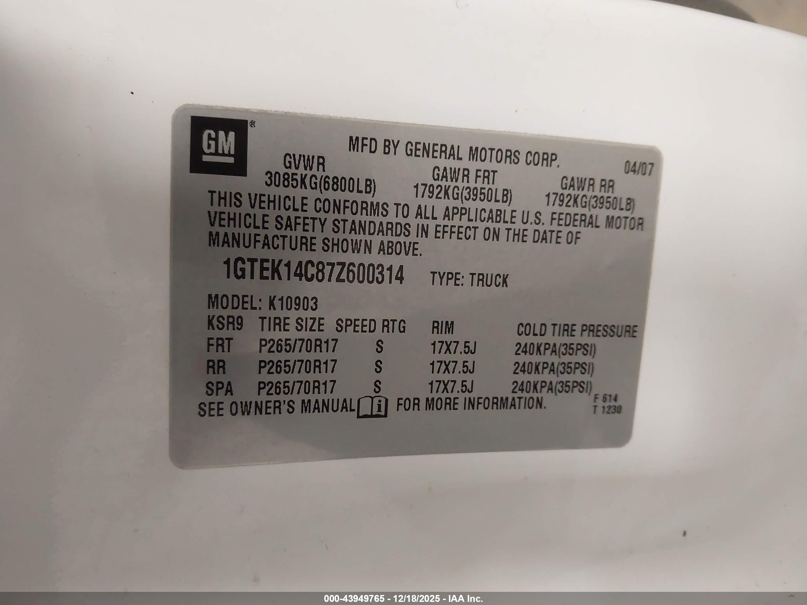 GMC SIERRA image 9