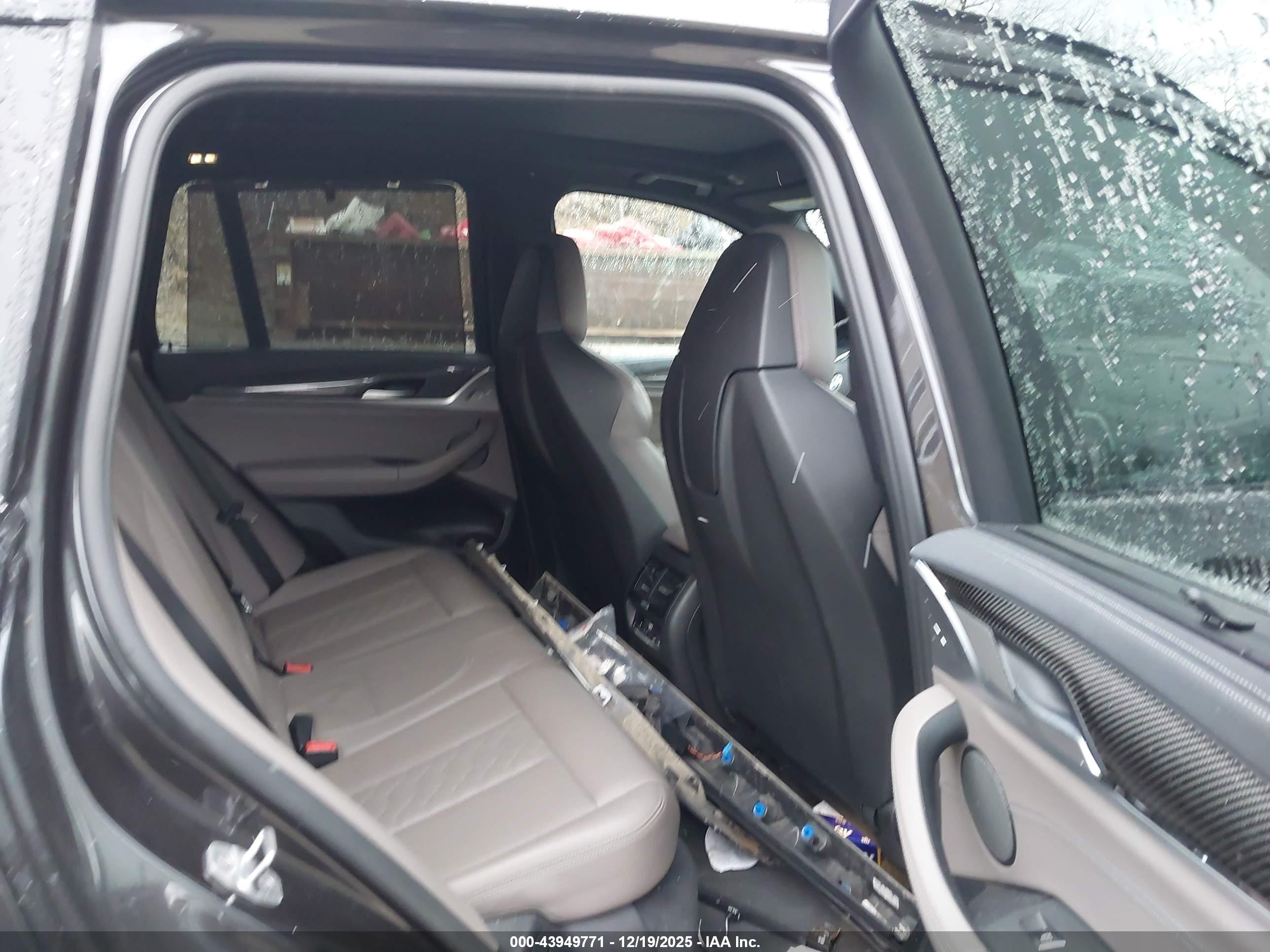 BMW X3 image 8