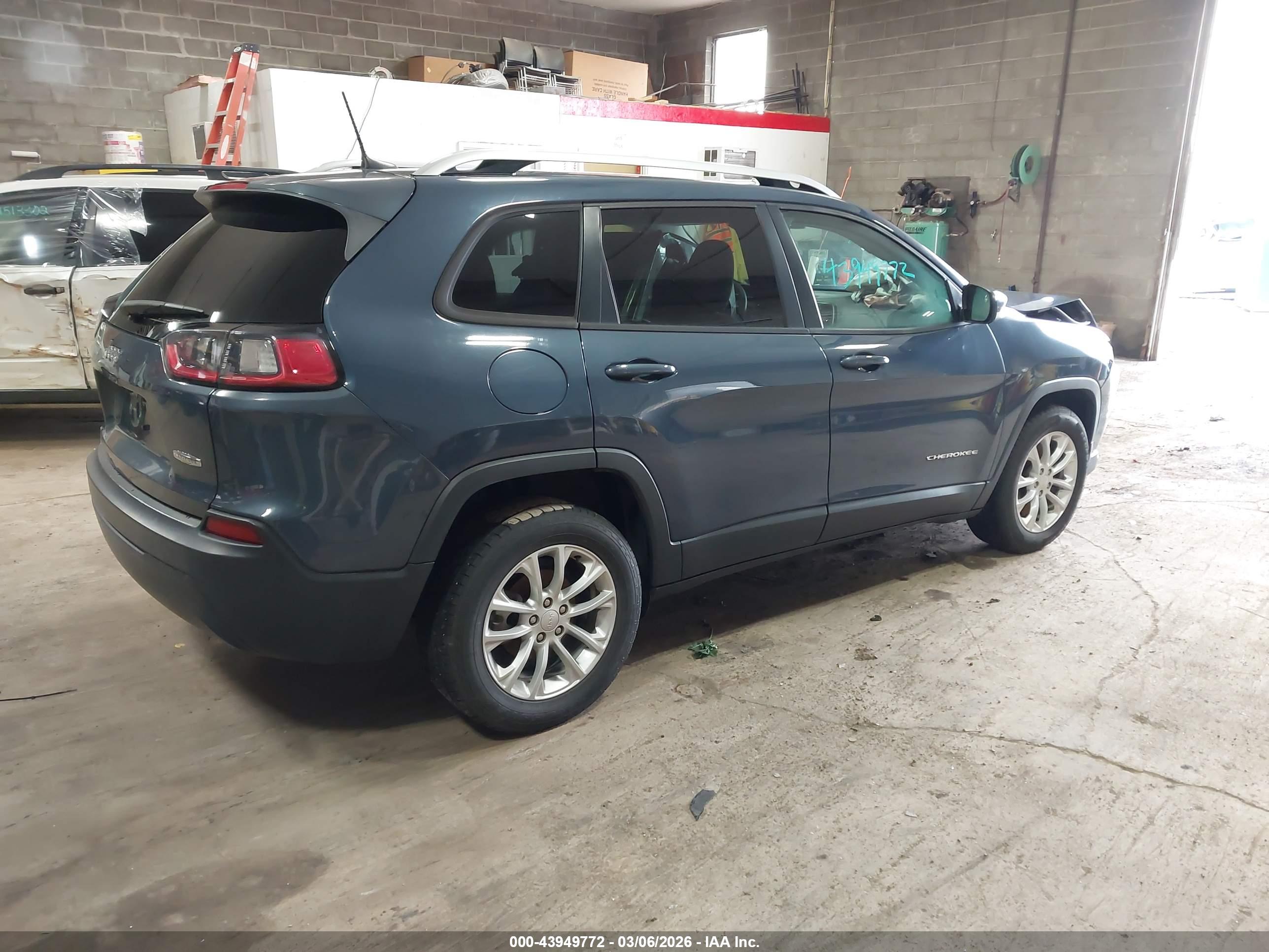 JEEP CHEROKEE image 4