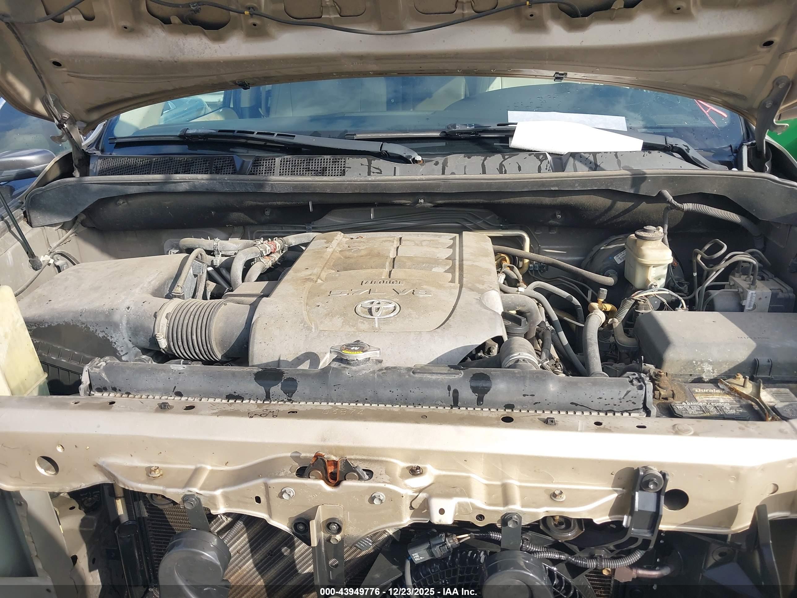 TOYOTA SEQUOIA image 10