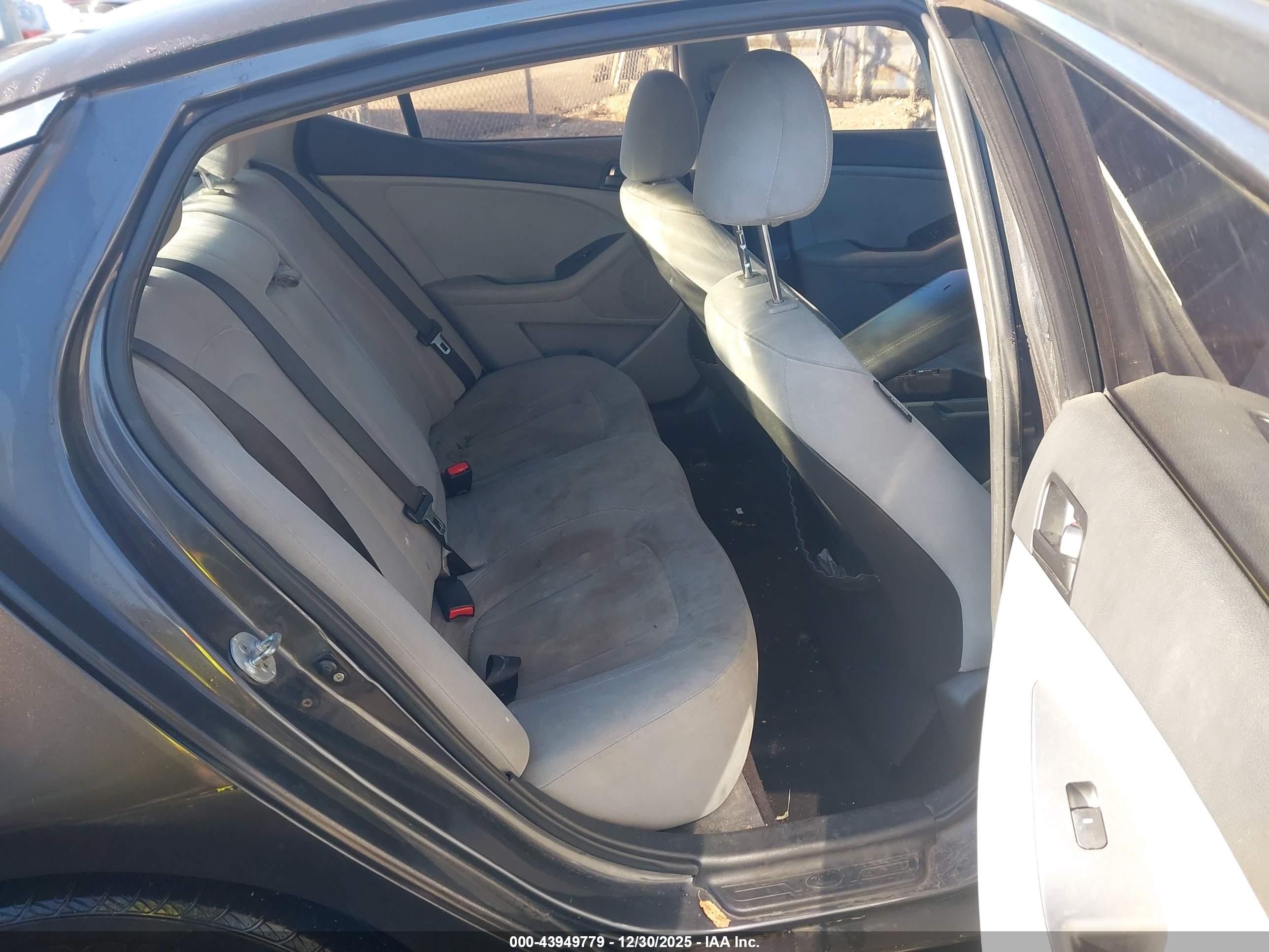 KIA OPTIMA image 8