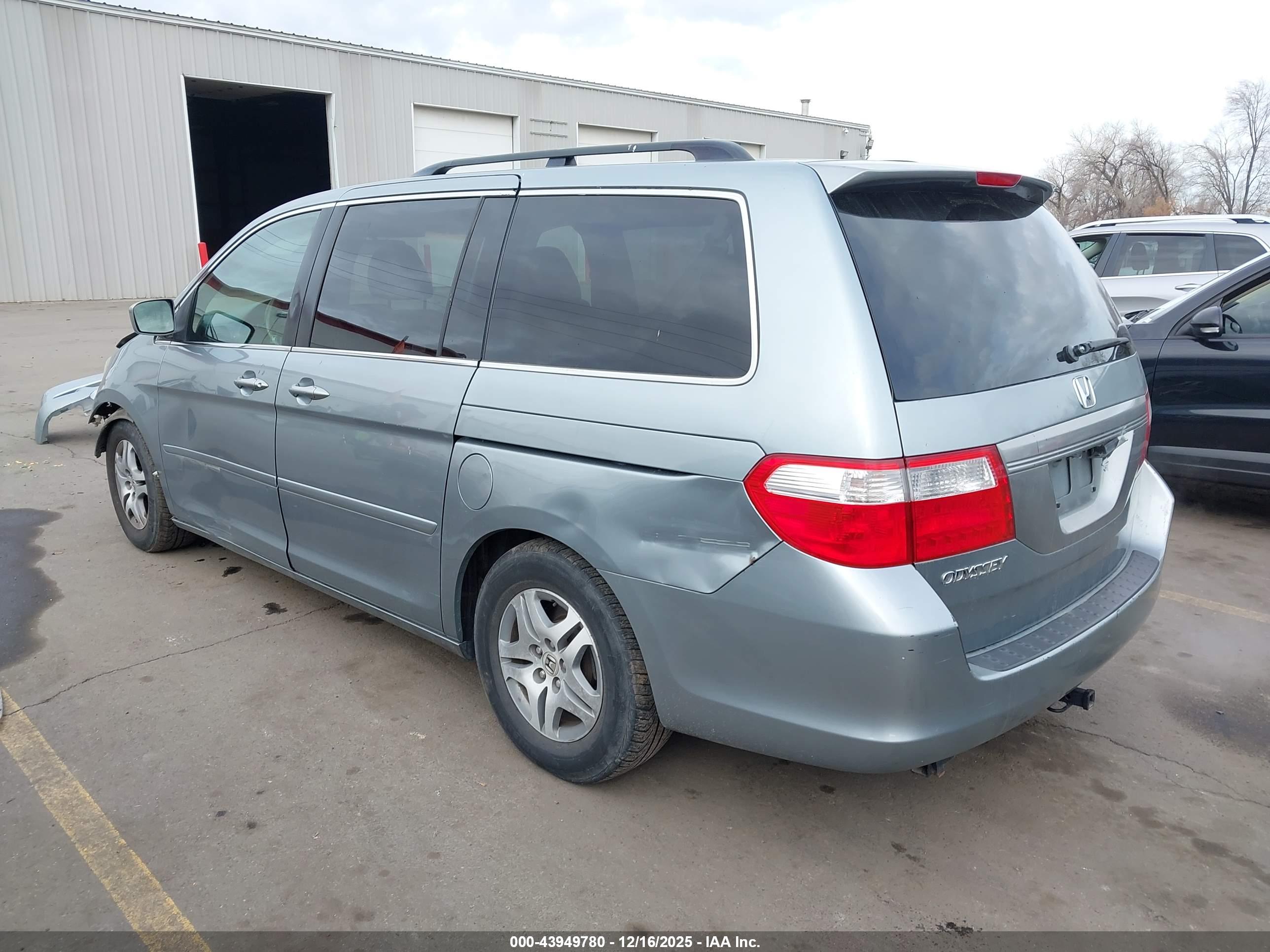 HONDA ODYSSEY image 3