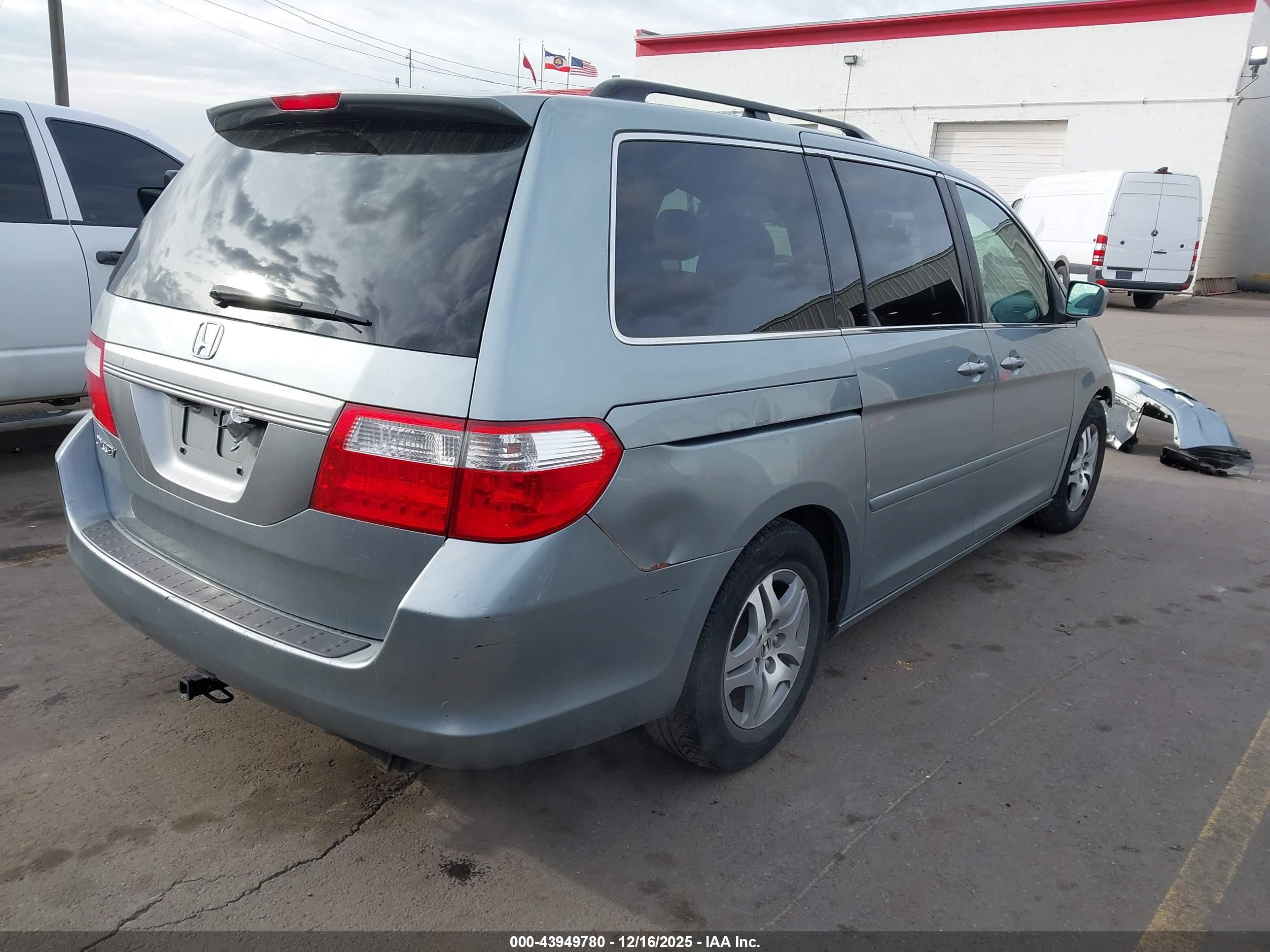HONDA ODYSSEY image 4