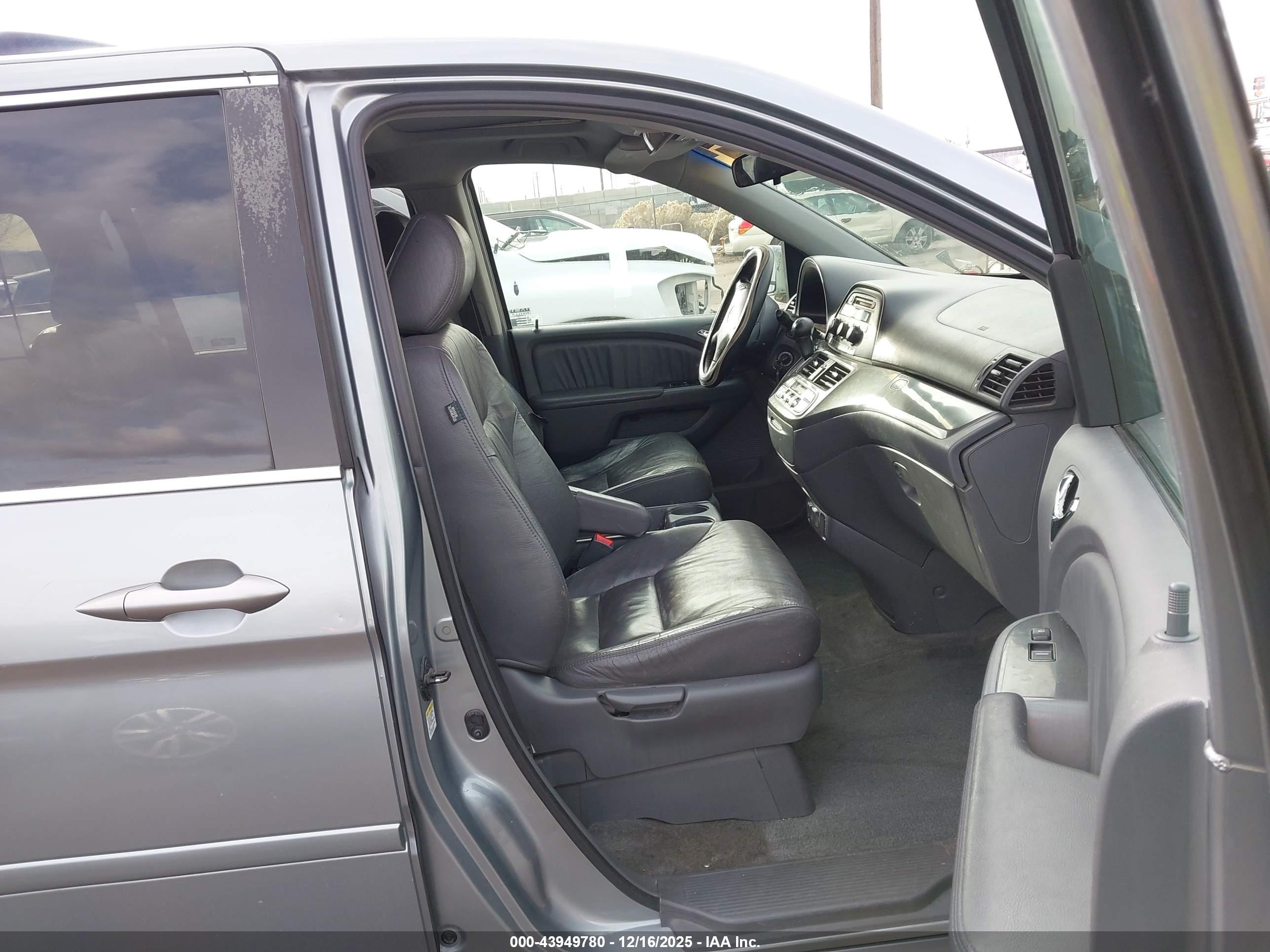 HONDA ODYSSEY image 5