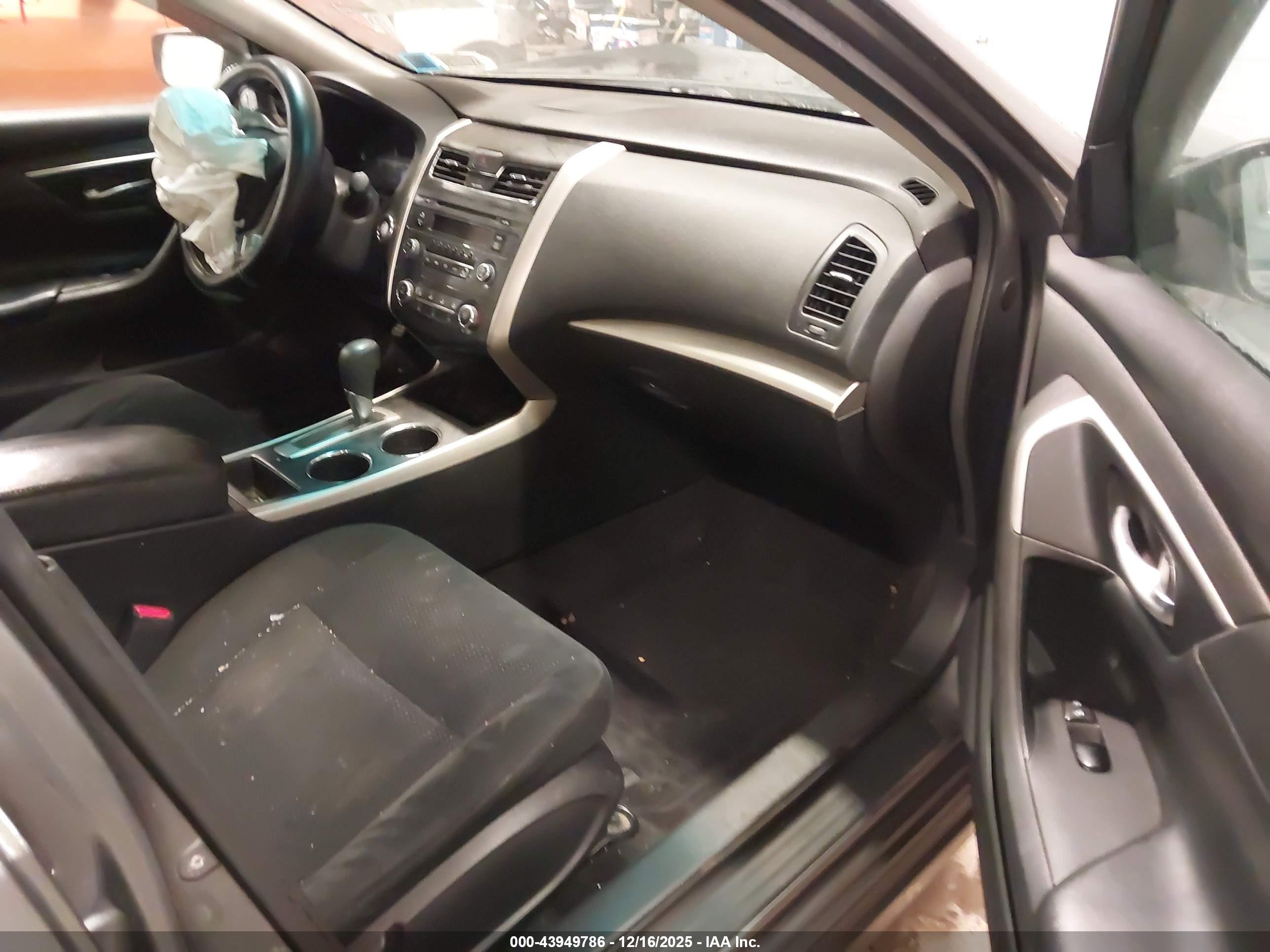 NISSAN ALTIMA image 5