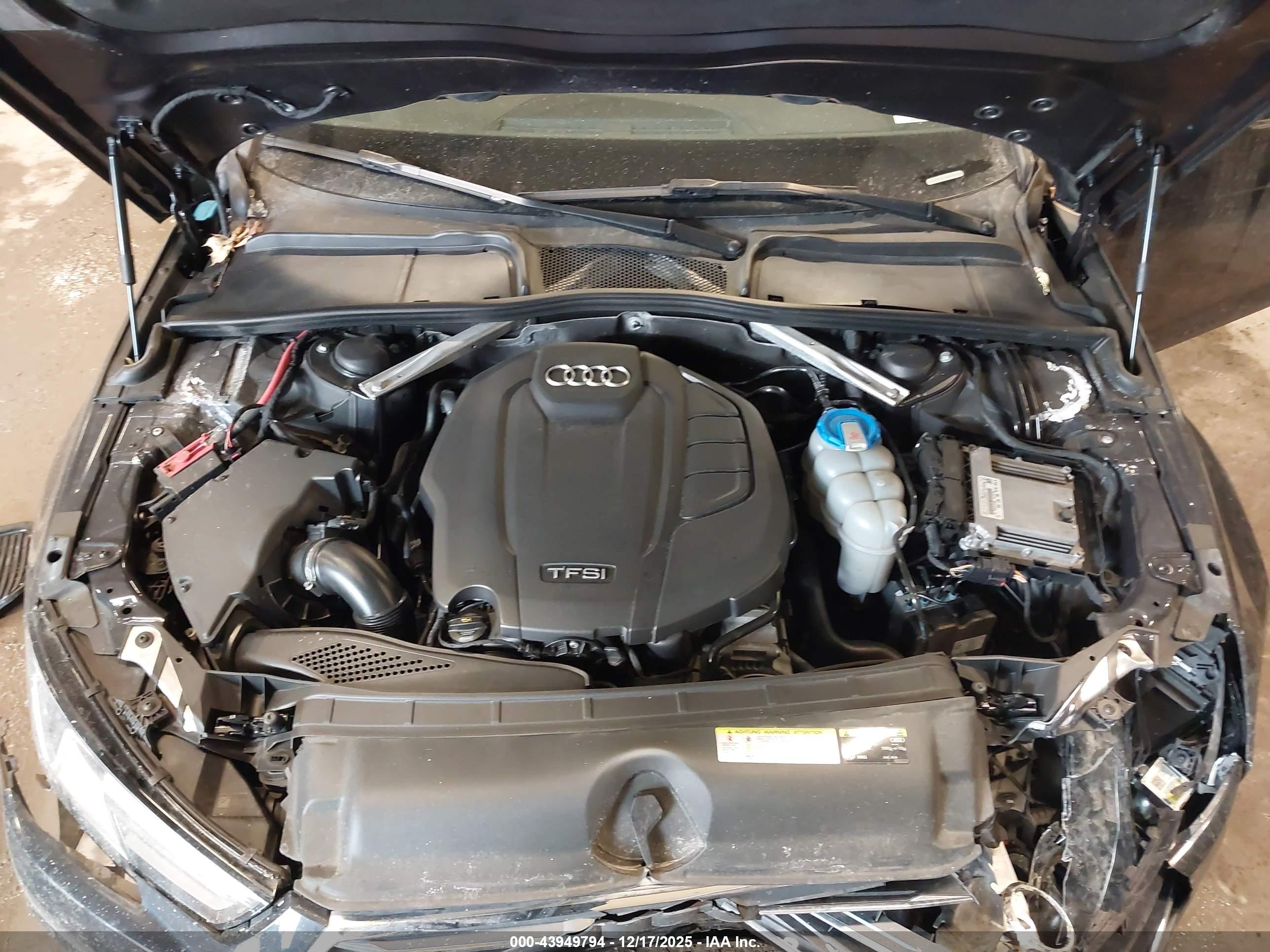 AUDI A4 image 10