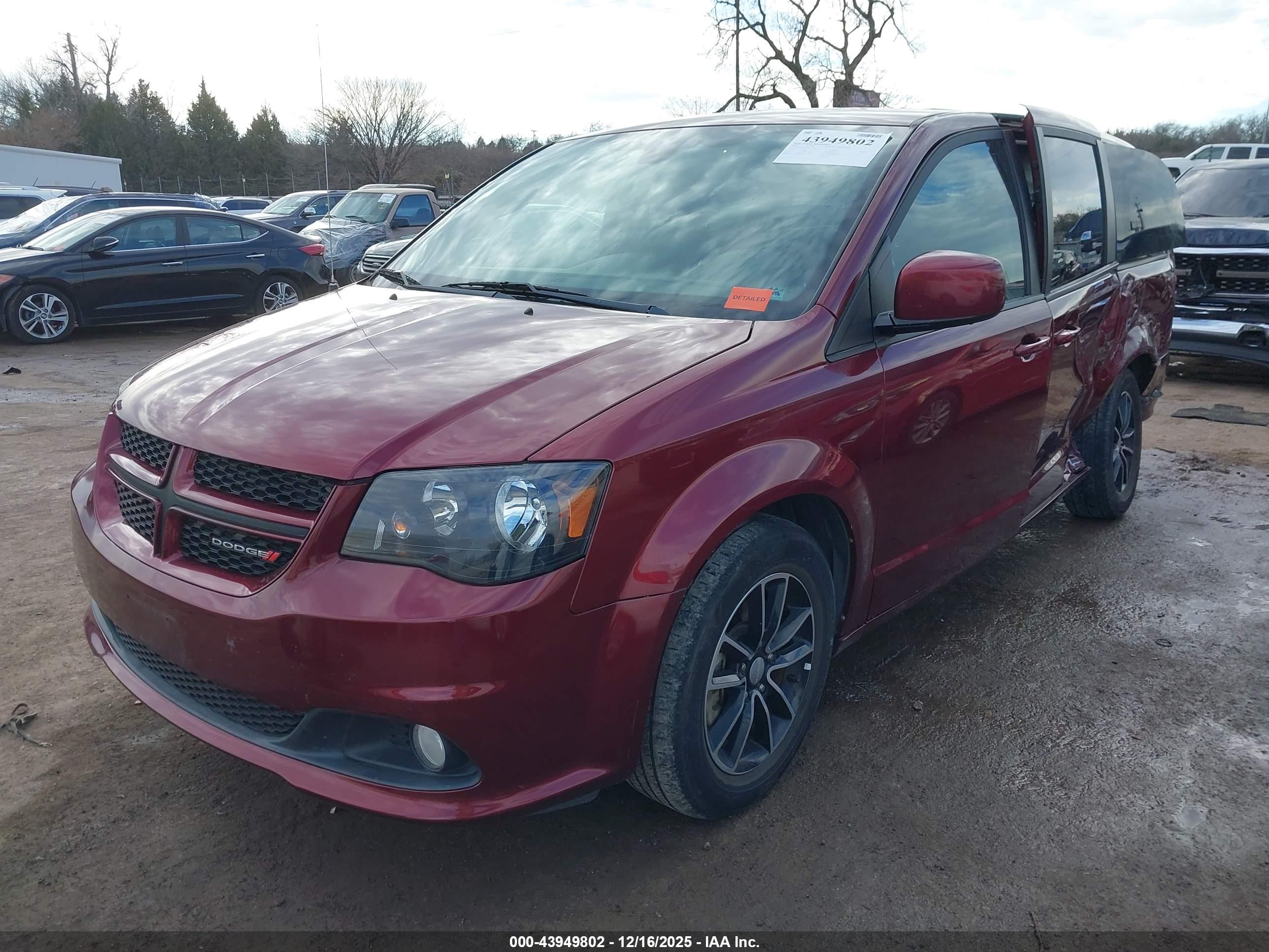 DODGE GRAND image 2