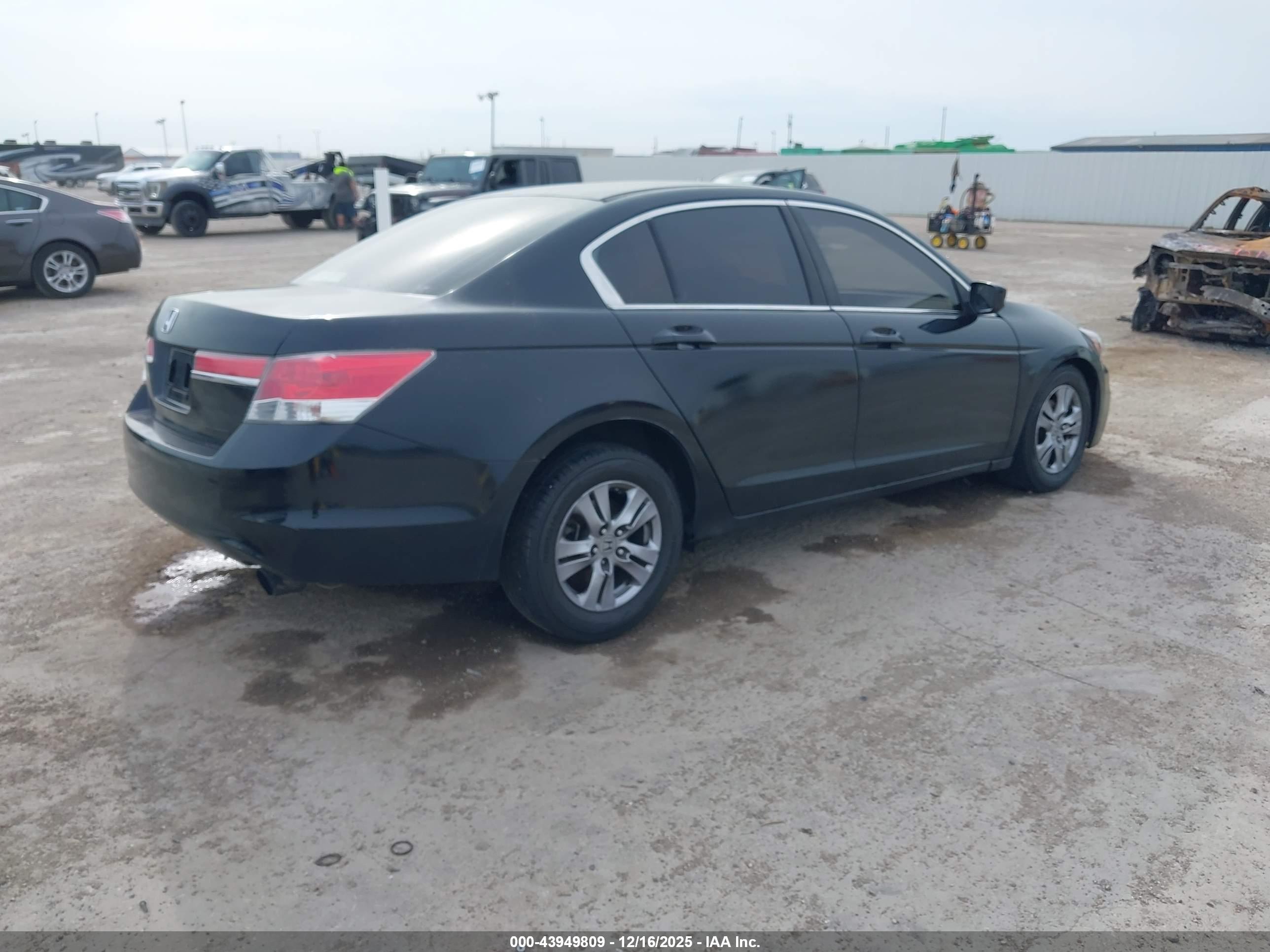 HONDA ACCORD image 4