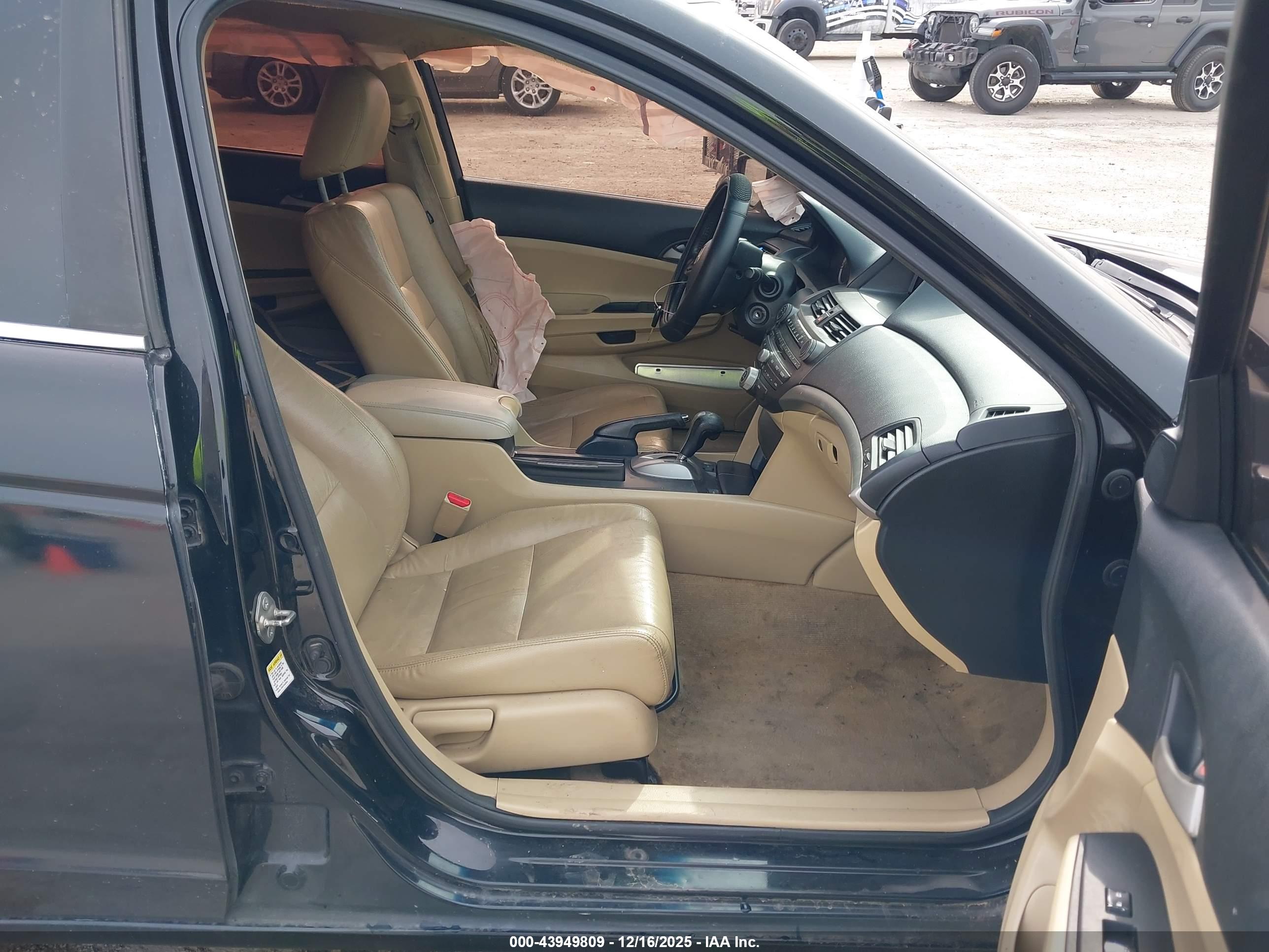 HONDA ACCORD image 5