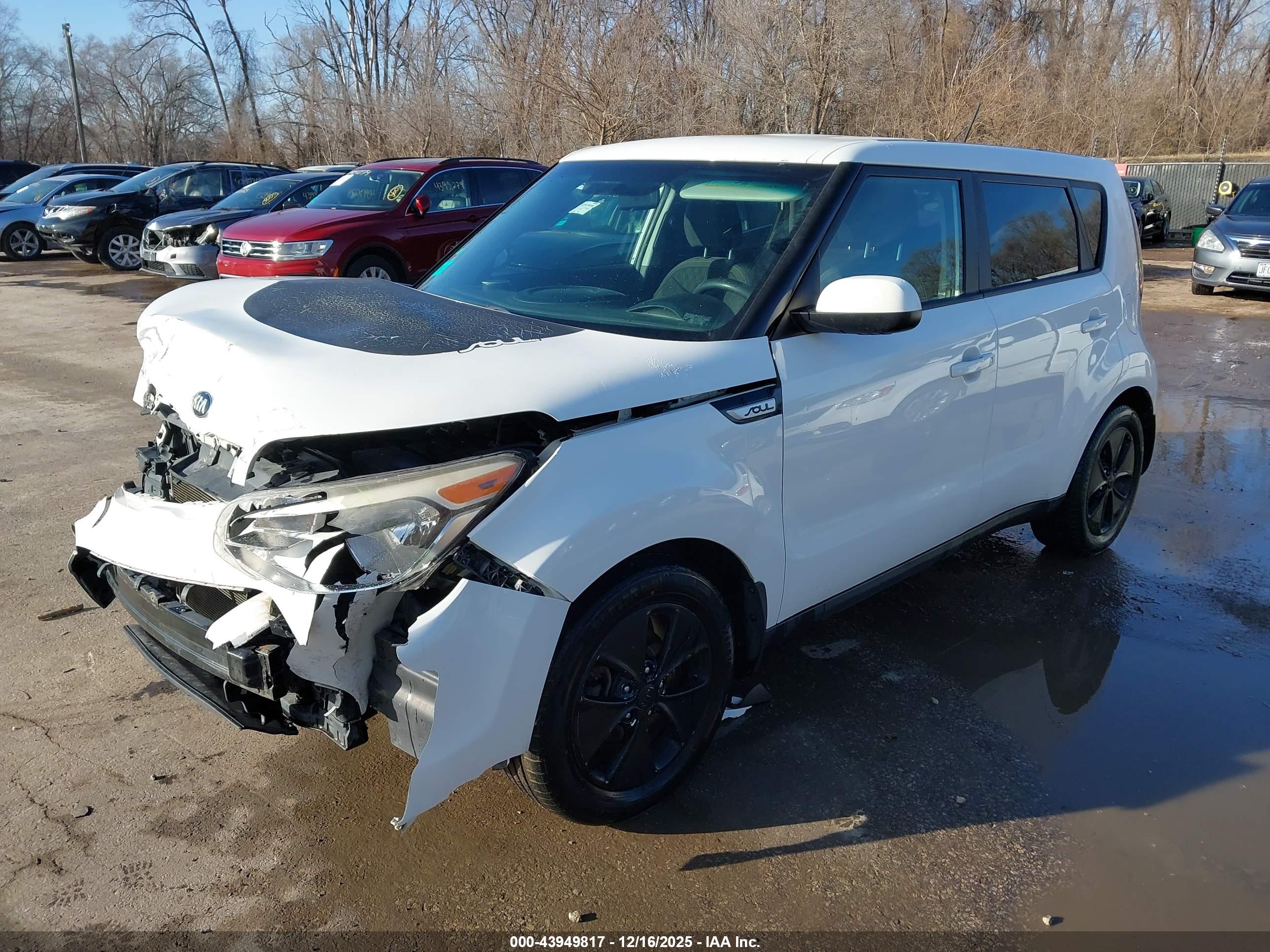 KIA SOUL image 2