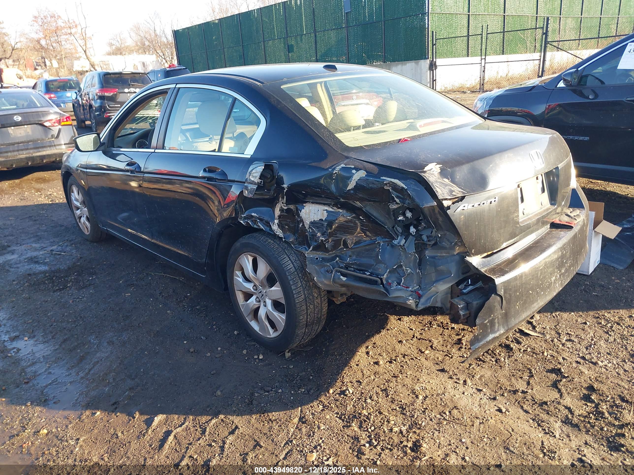 HONDA ACCORD image 3