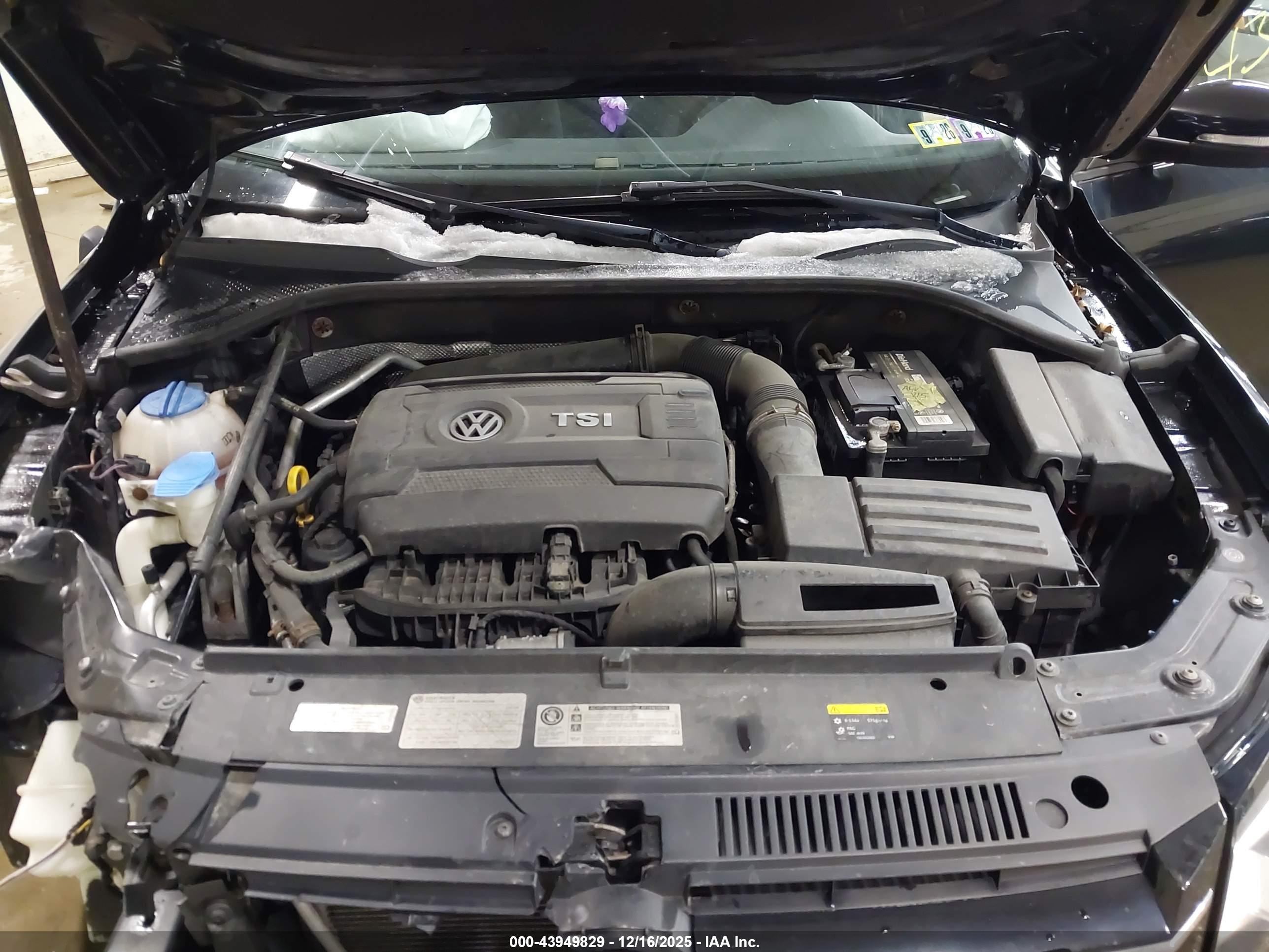 VOLKSWAGEN PASSAT image 10