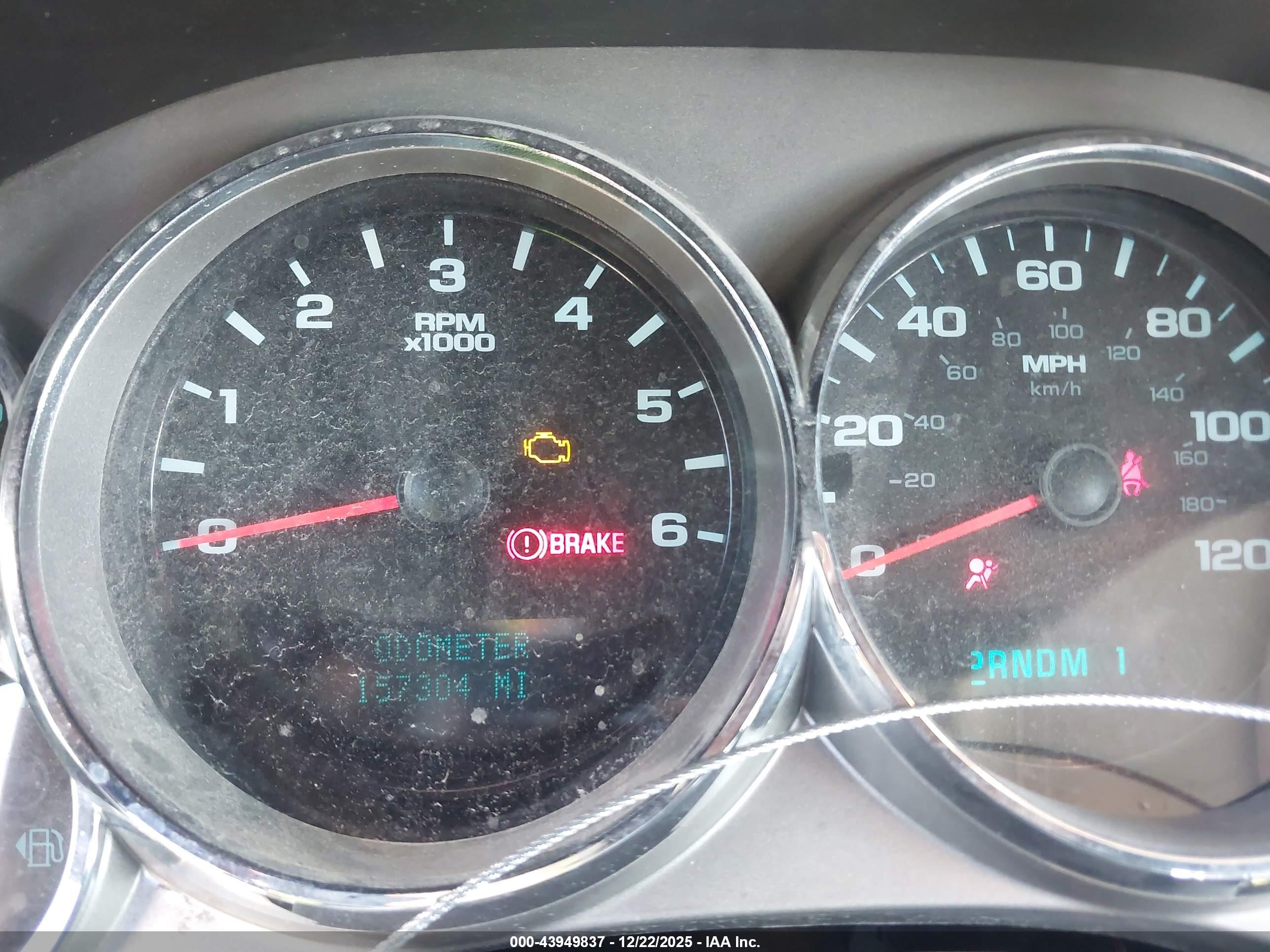 CHEVROLET SILVERADO image 7