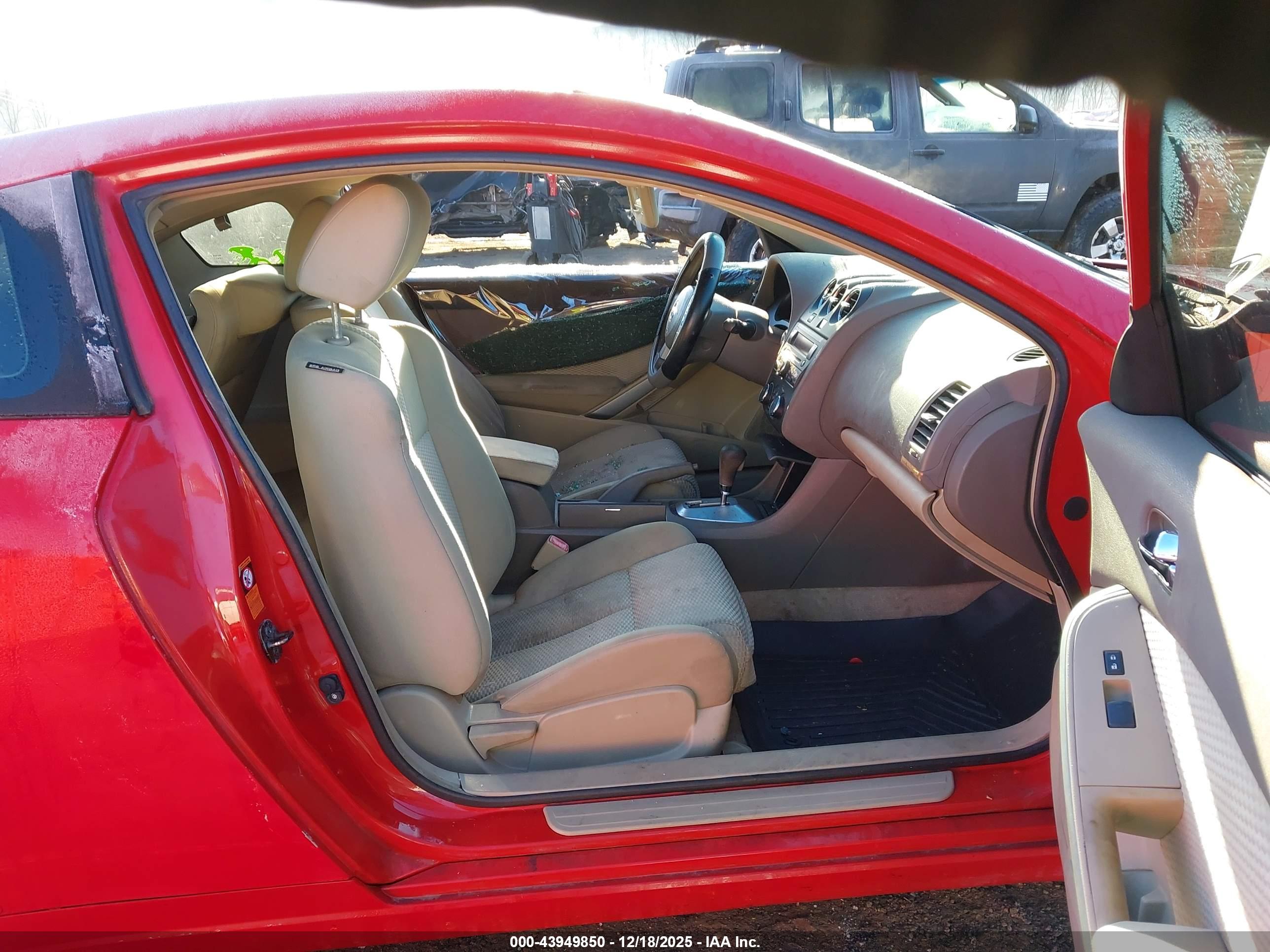 NISSAN ALTIMA image 5
