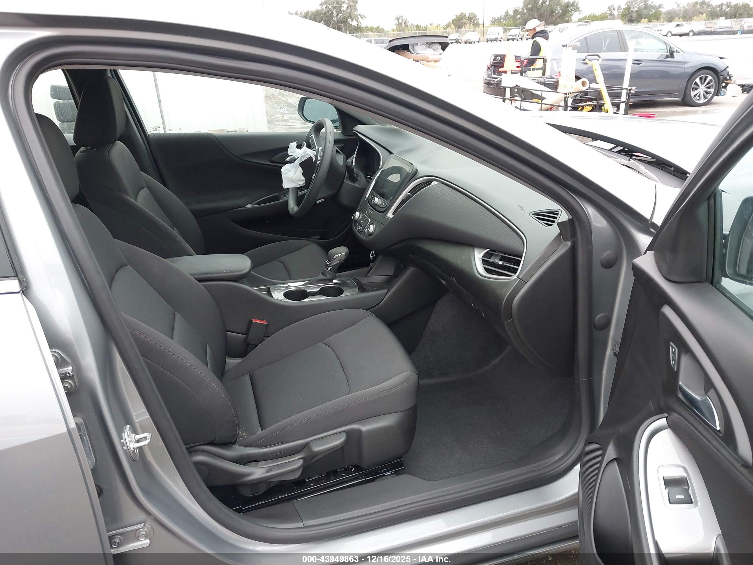 CHEVROLET MALIBU image 5