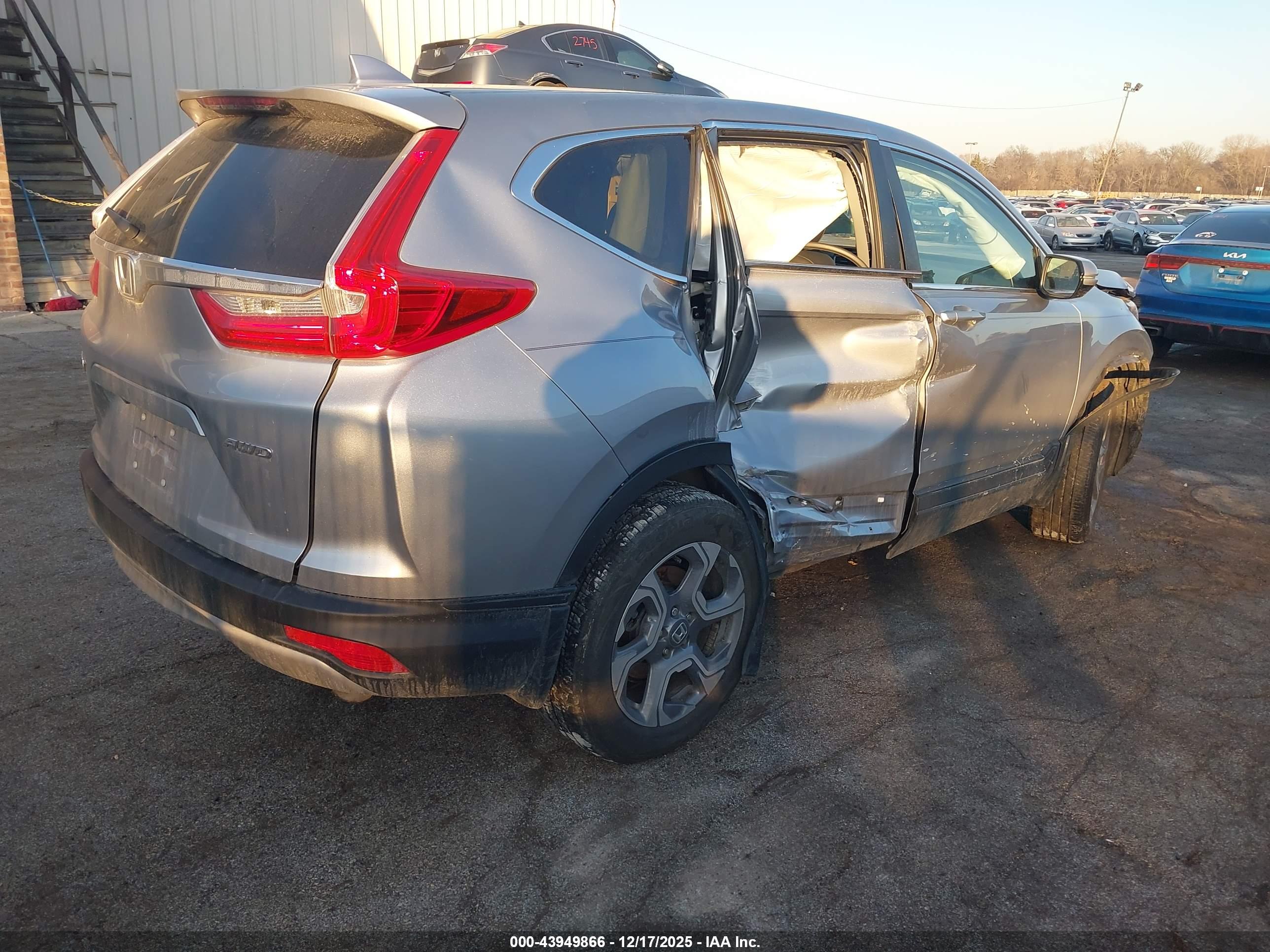 HONDA CR-V image 4