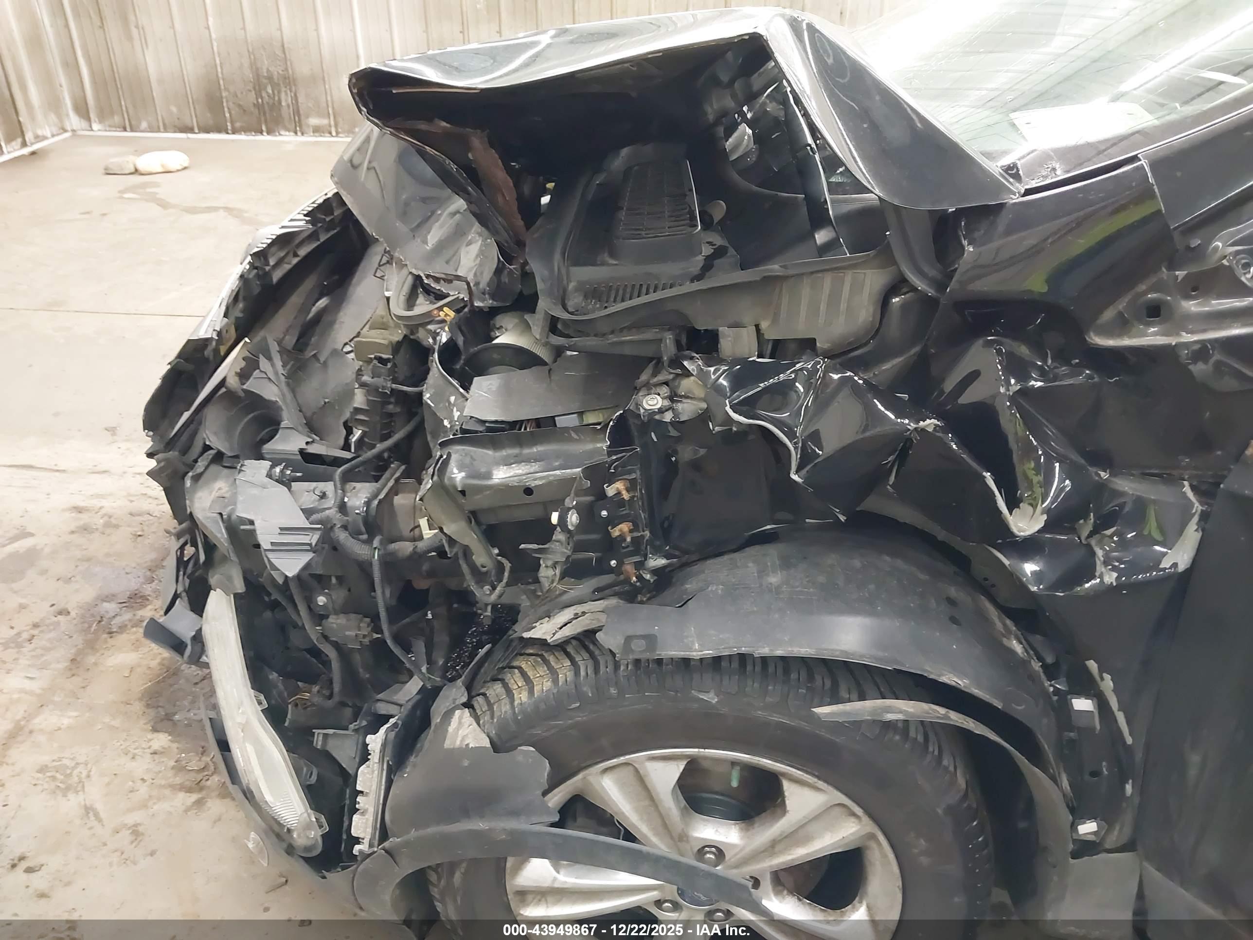 FORD ESCAPE image 6