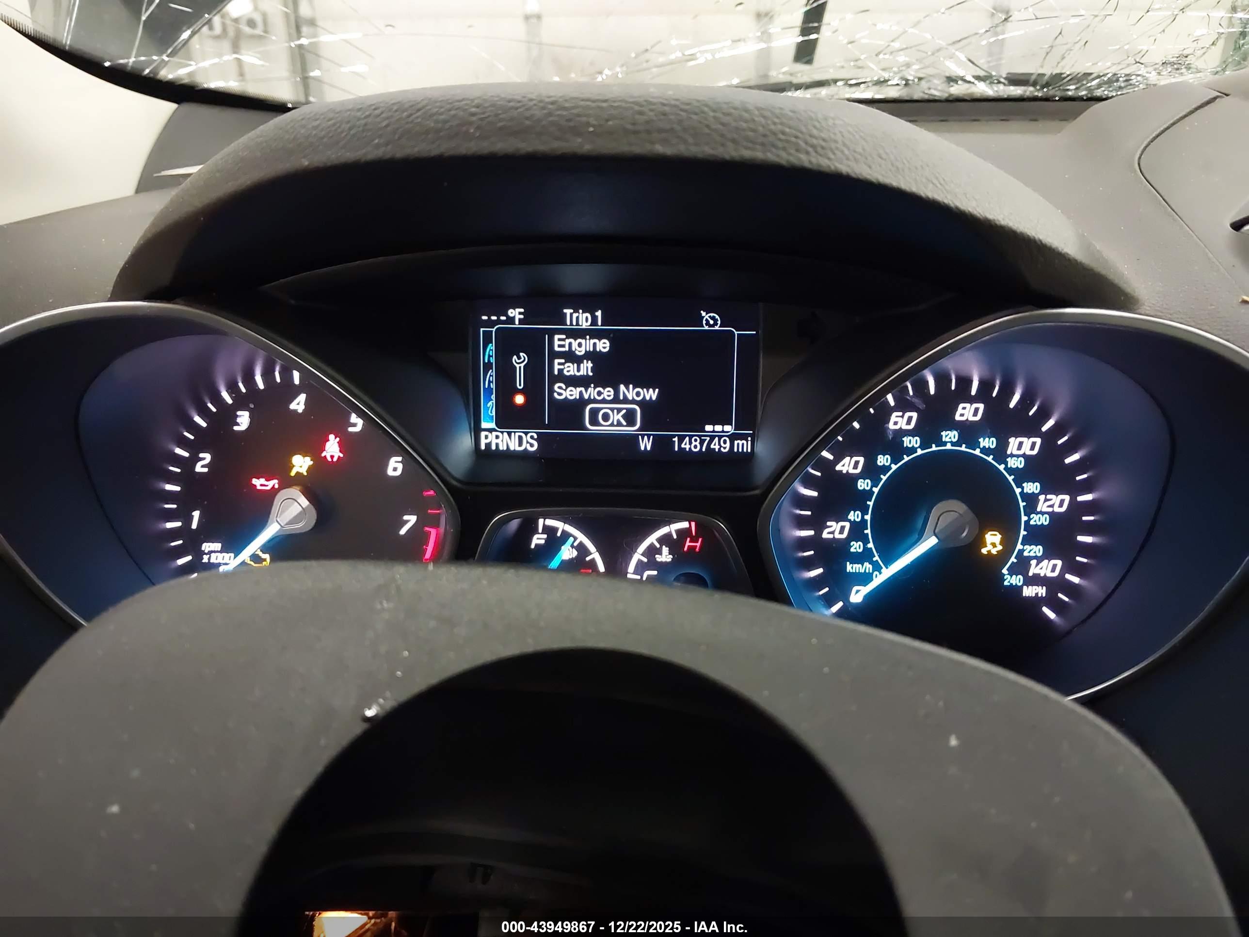 FORD ESCAPE image 7