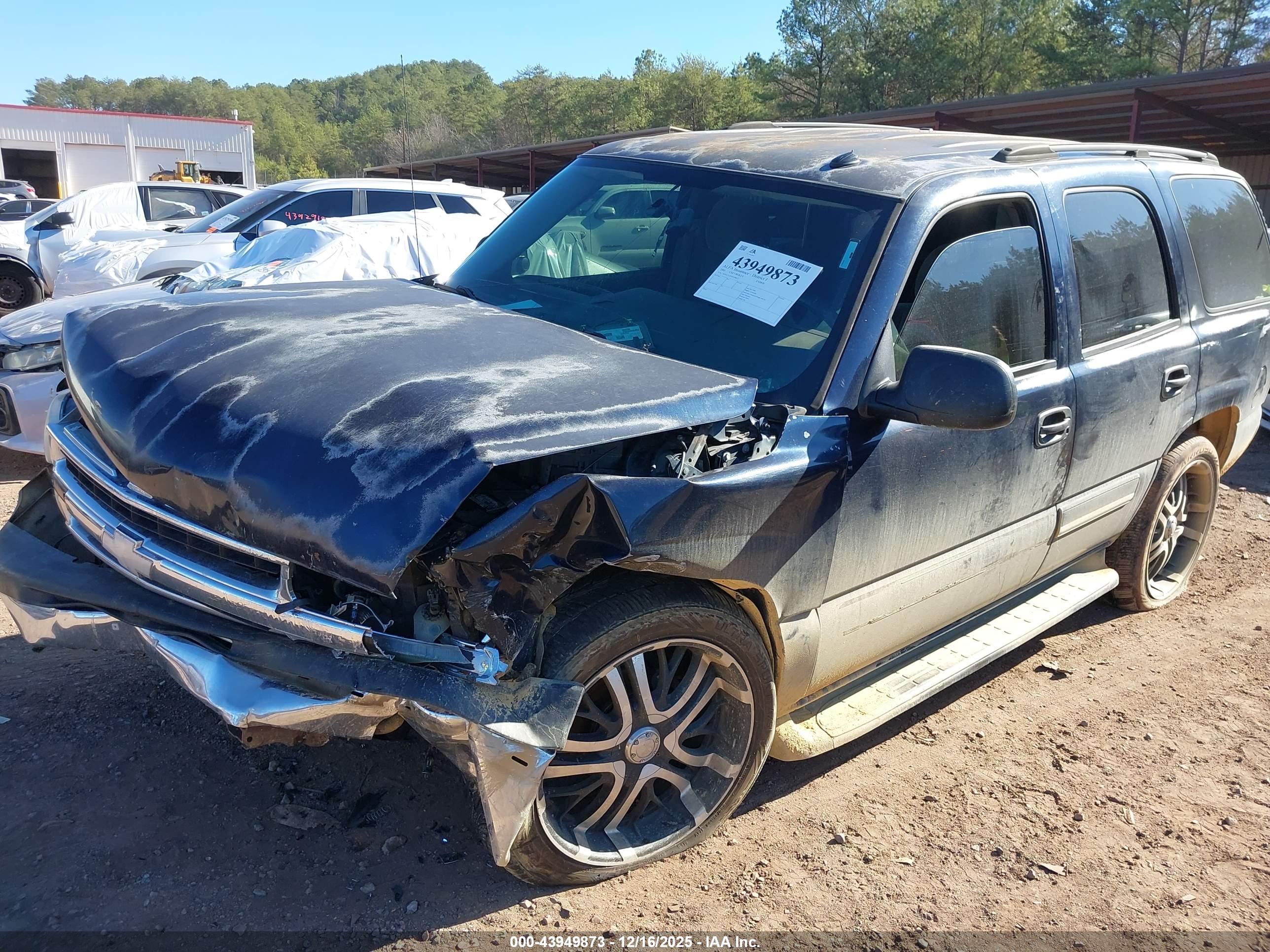 CHEVROLET TAHOE image 2