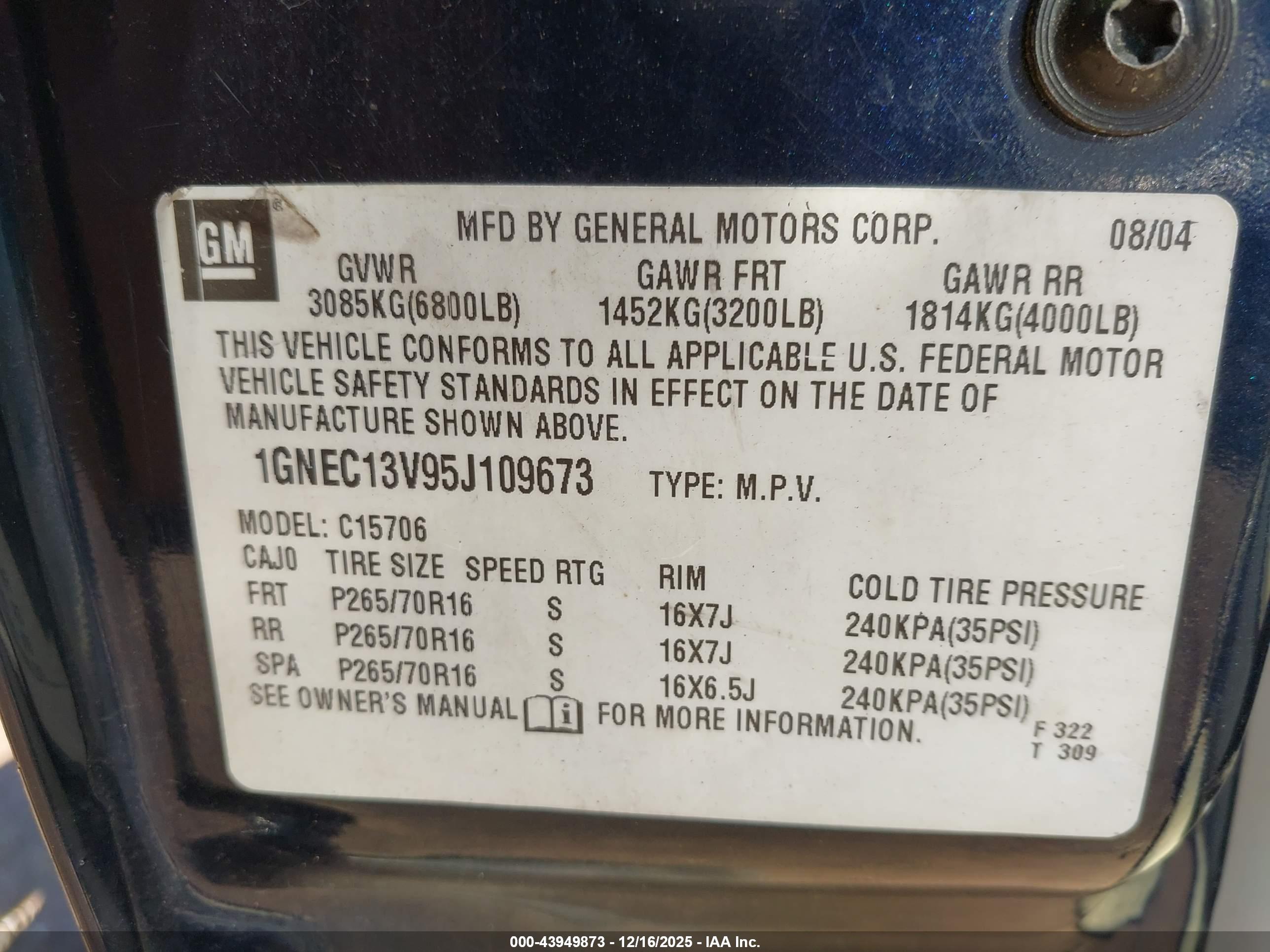 CHEVROLET TAHOE image 9