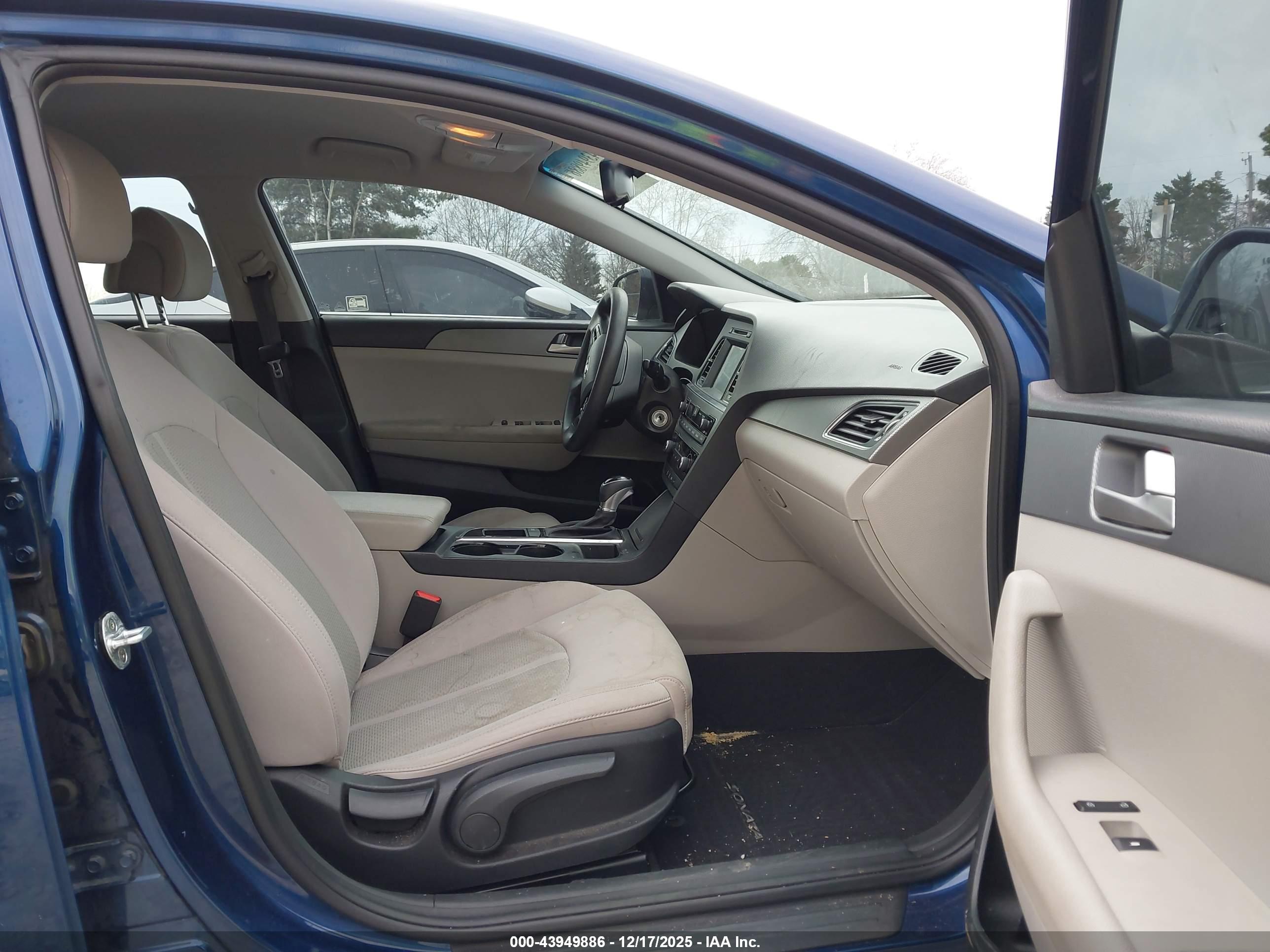 HYUNDAI SONATA image 5