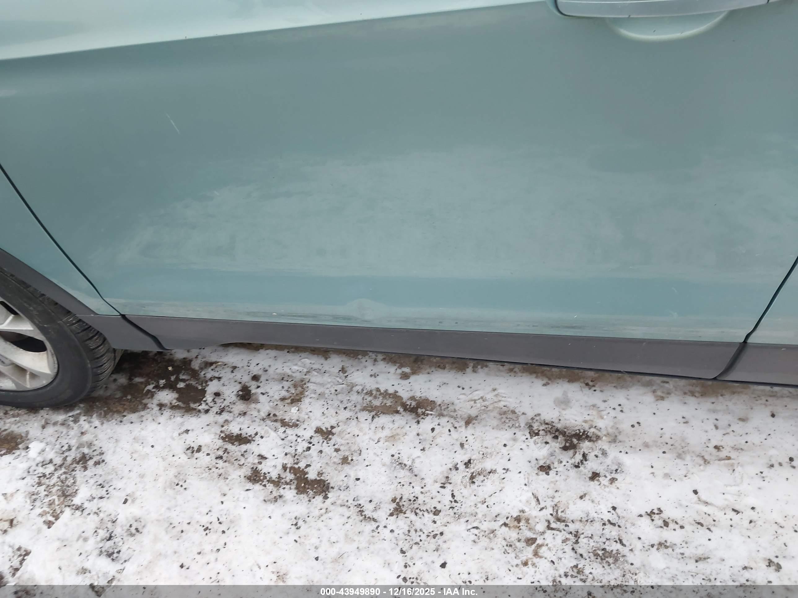 FORD ESCAPE image 6