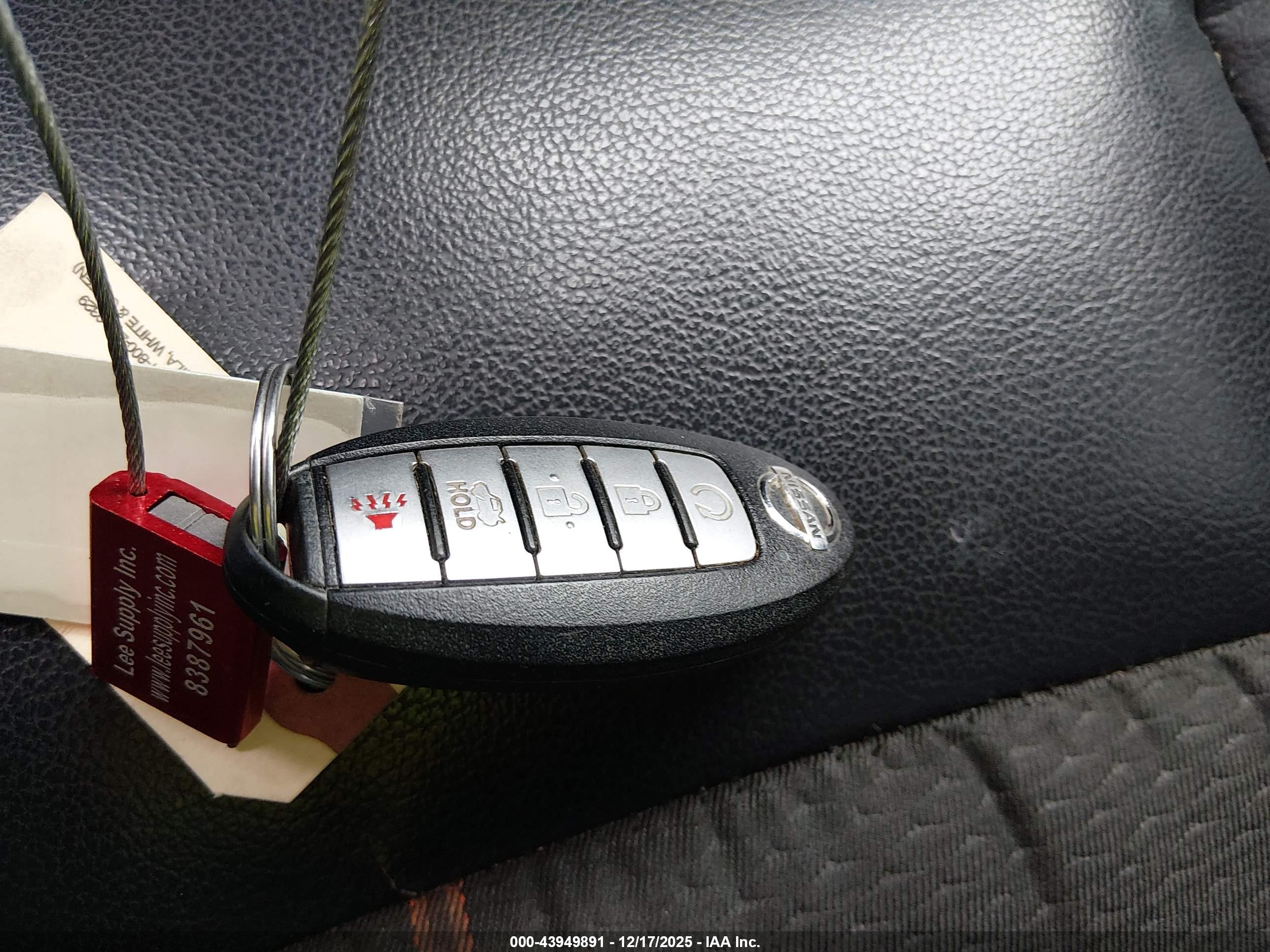 NISSAN ALTIMA image 11