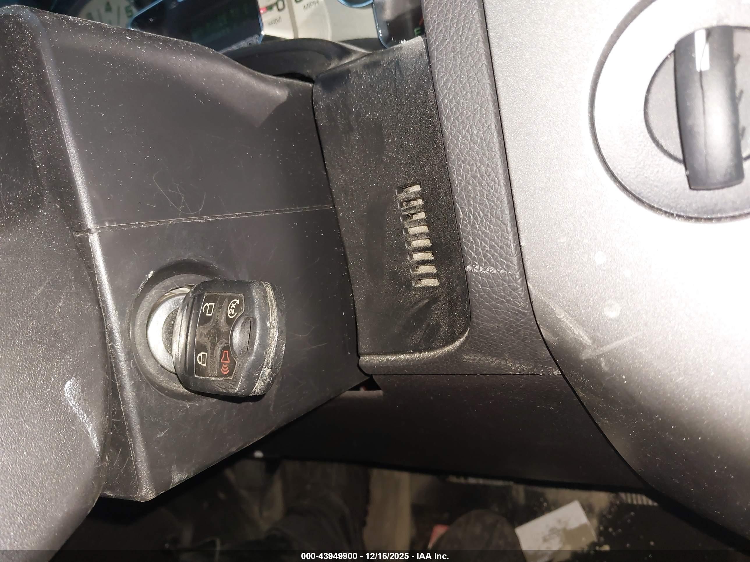 FORD EXPEDITION image 11