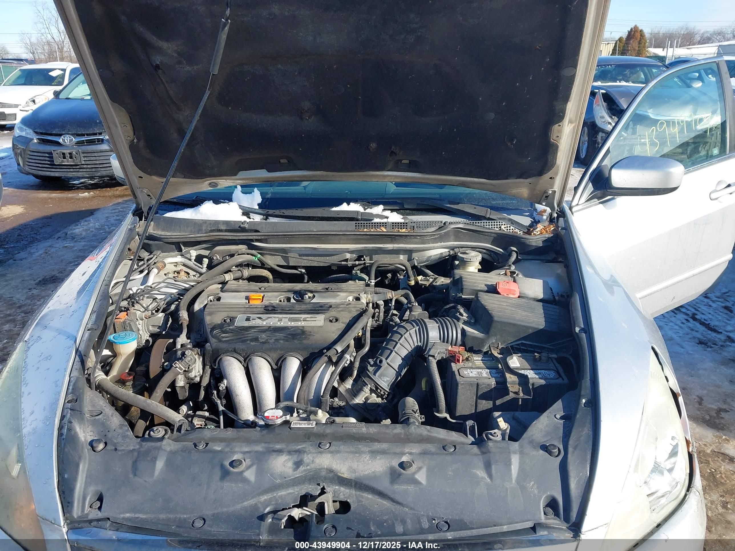 HONDA ACCORD image 10