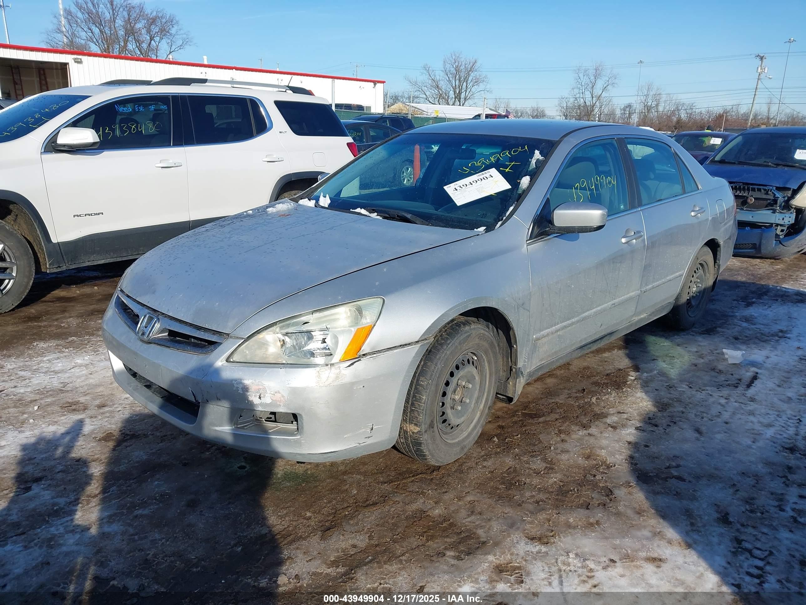 HONDA ACCORD image 2