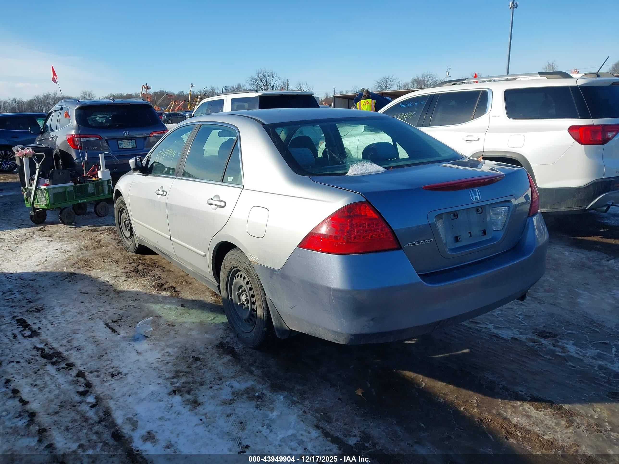 HONDA ACCORD image 3