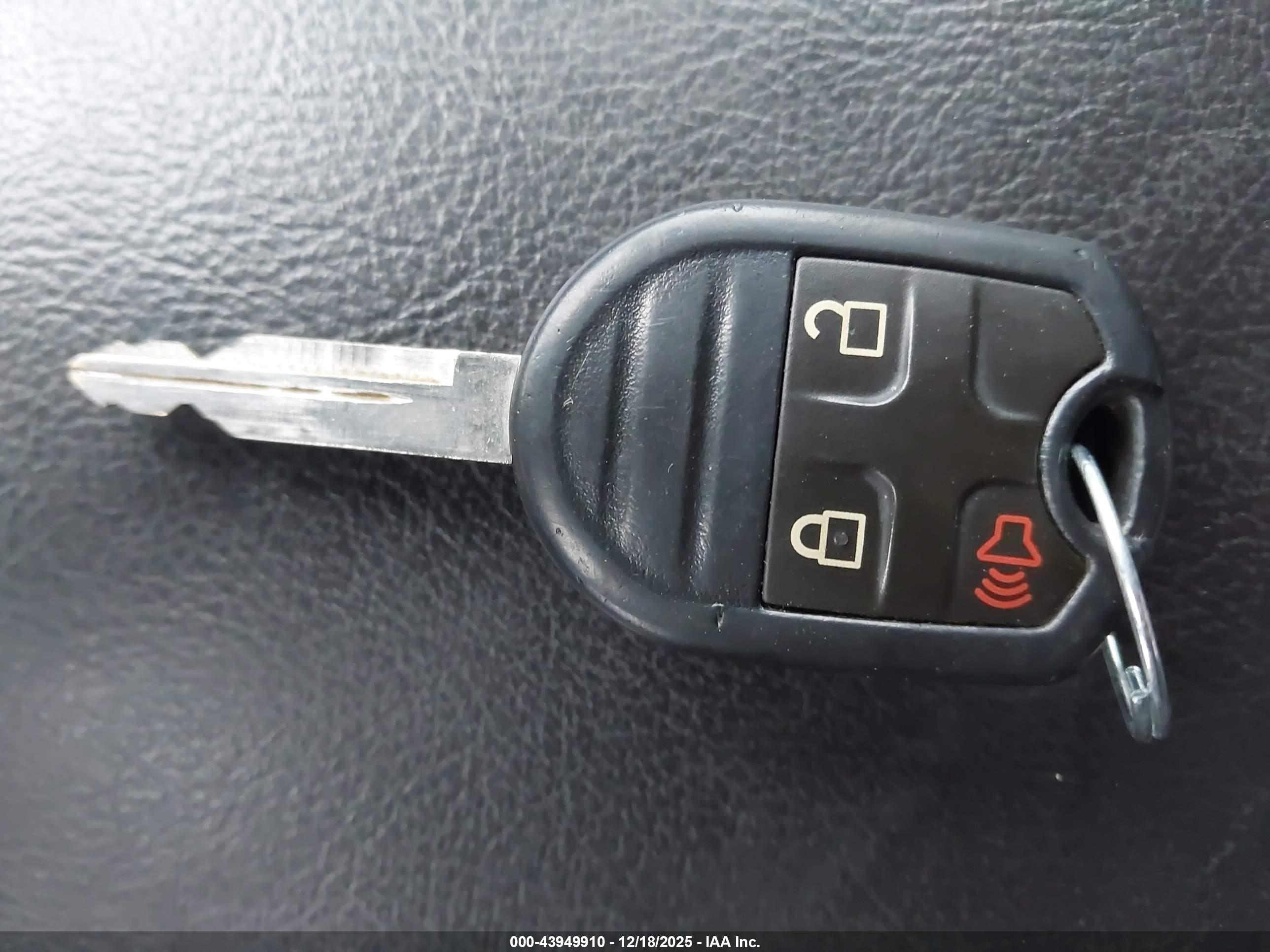 FORD EDGE image 11