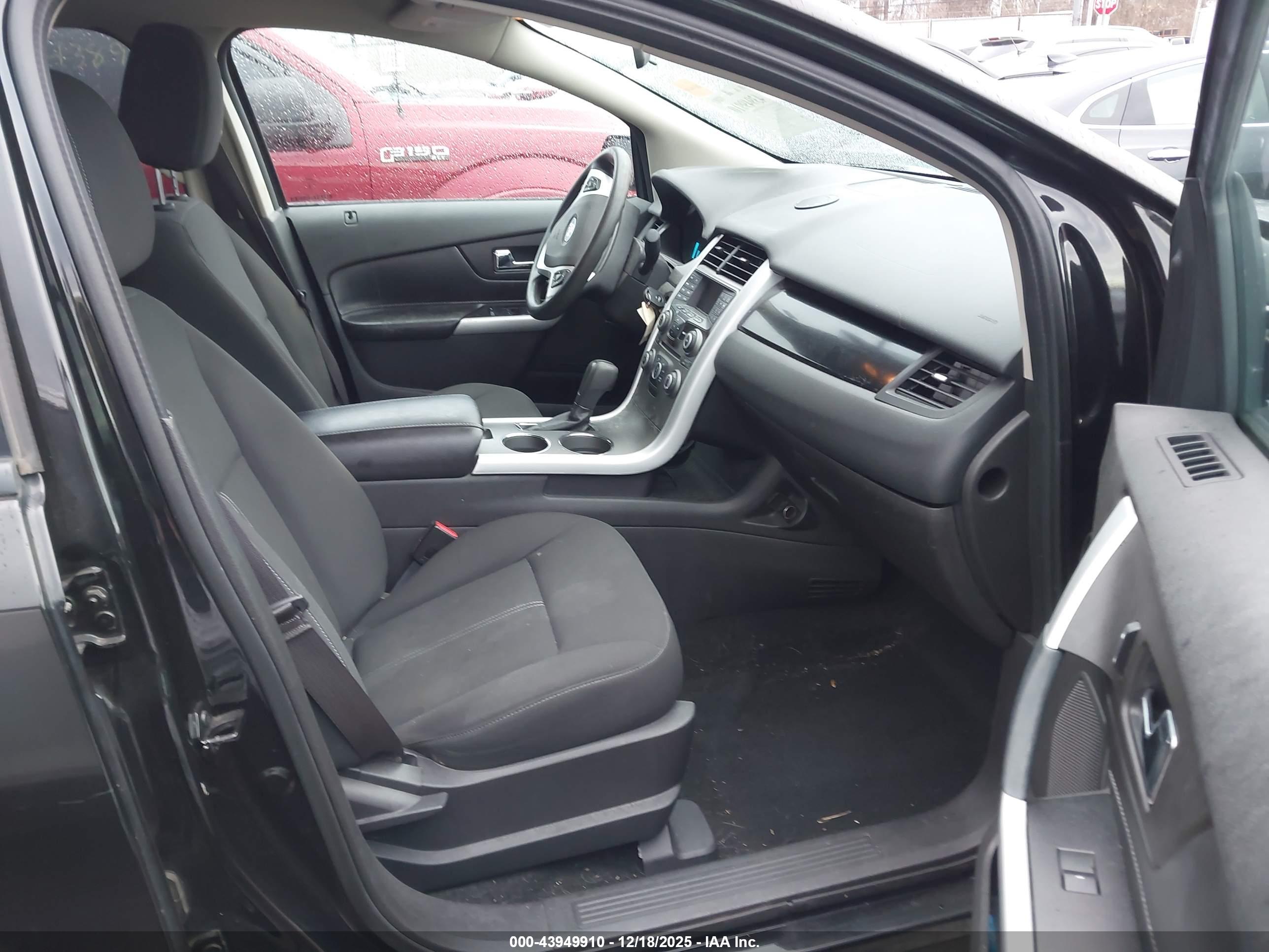 FORD EDGE image 5