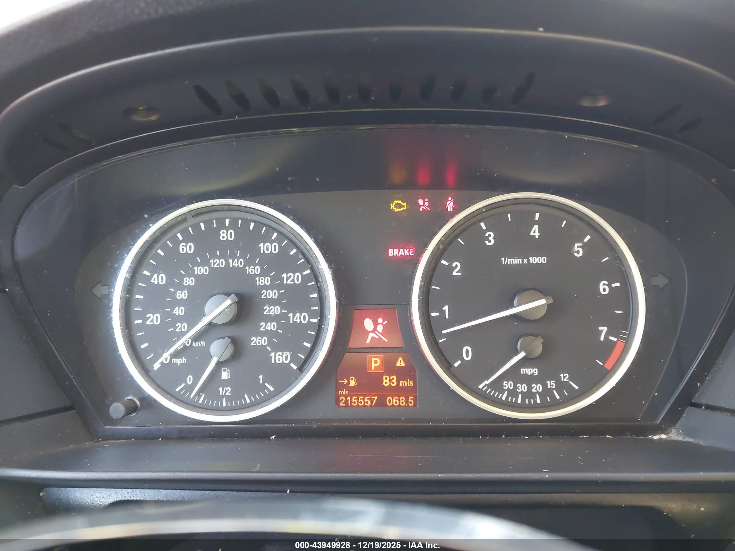 BMW 528I image 7
