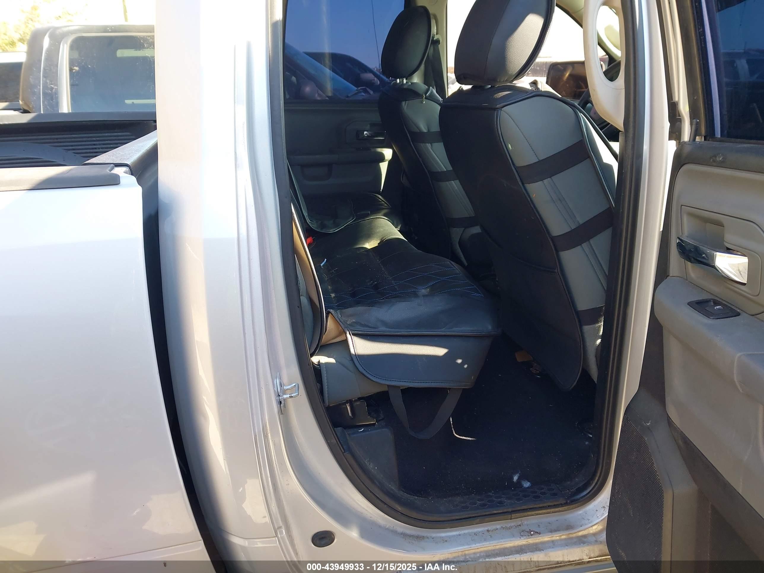 RAM 1500 image 8