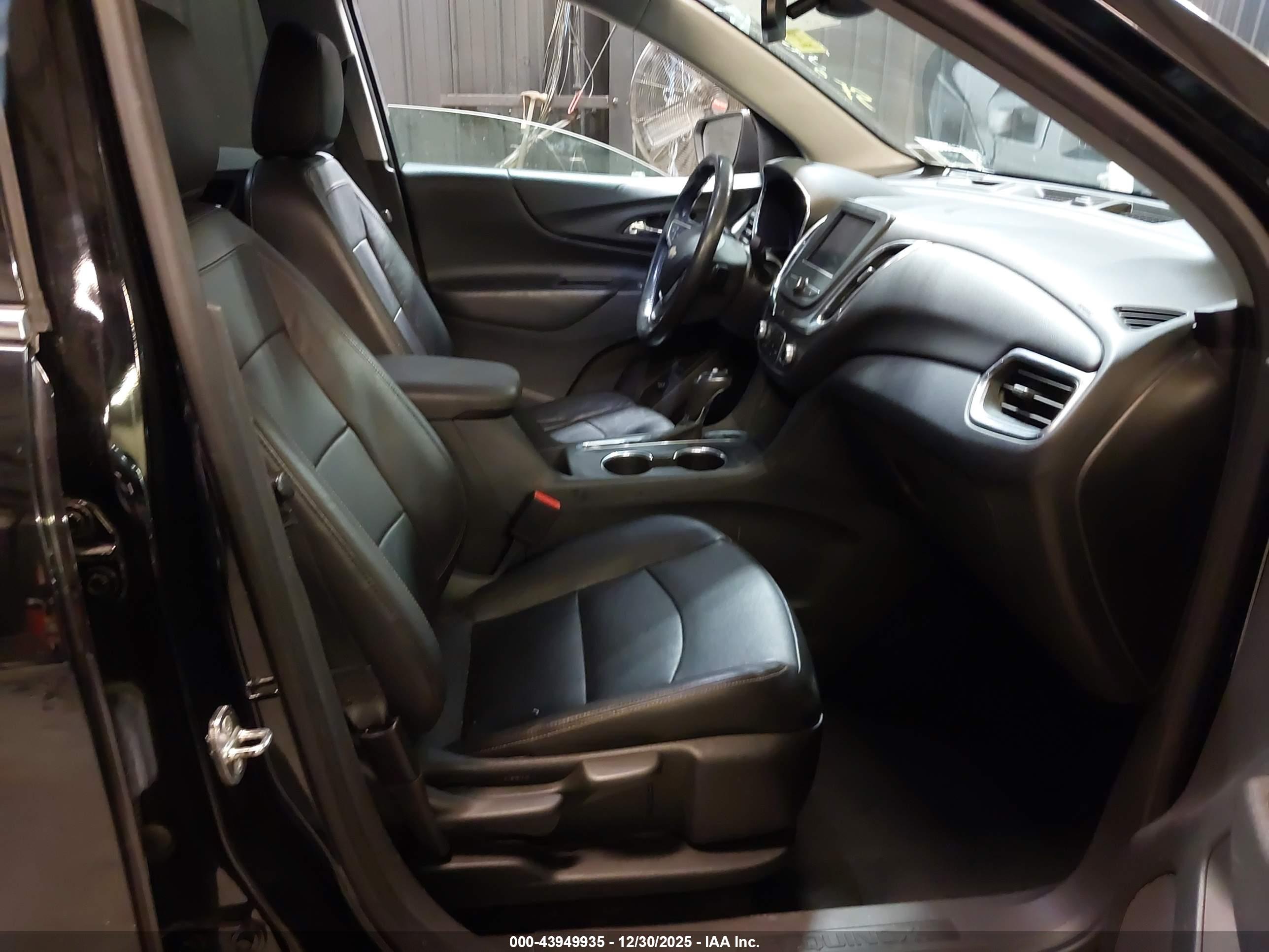 CHEVROLET EQUINOX image 5