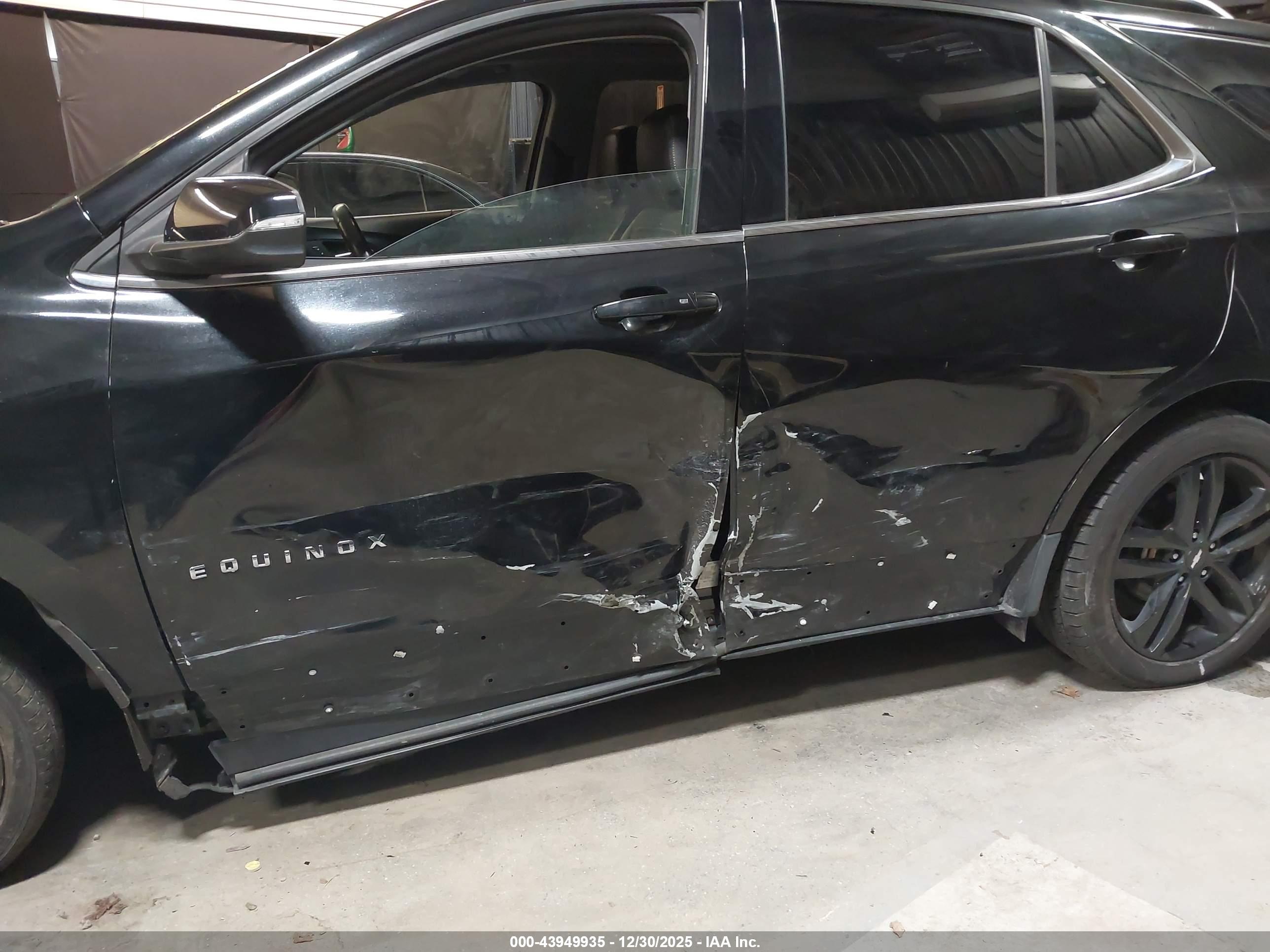 CHEVROLET EQUINOX image 6