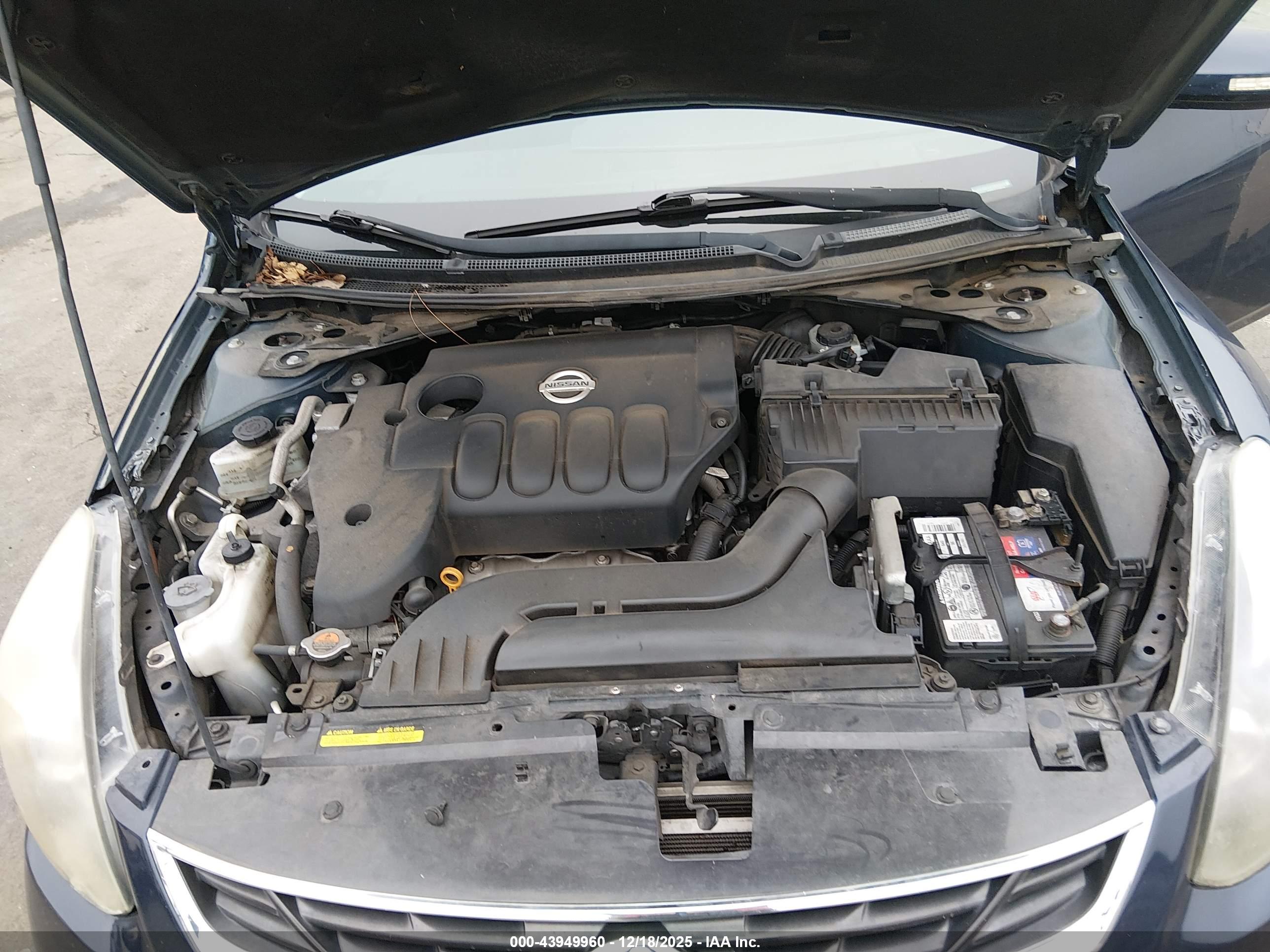 NISSAN ALTIMA image 10