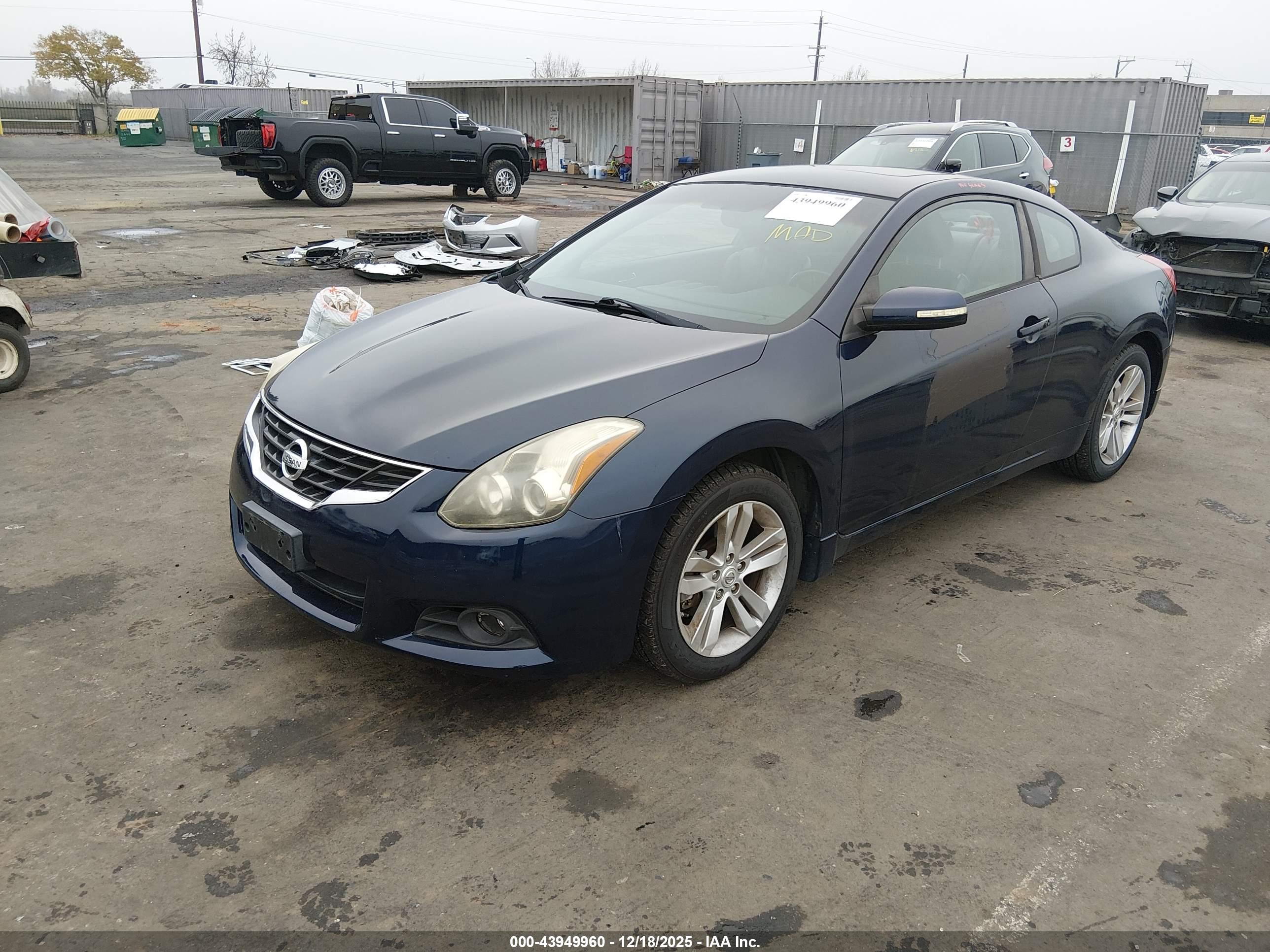 NISSAN ALTIMA image 2