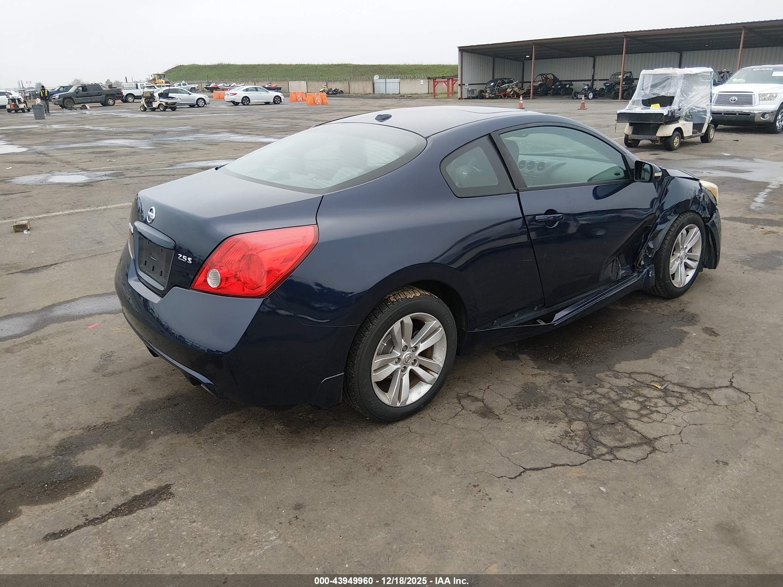 NISSAN ALTIMA image 4