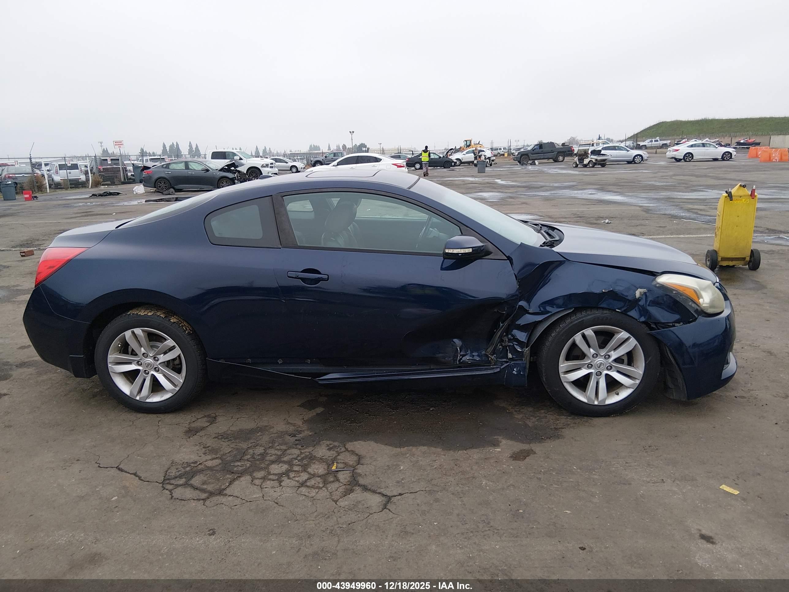 NISSAN ALTIMA image 6