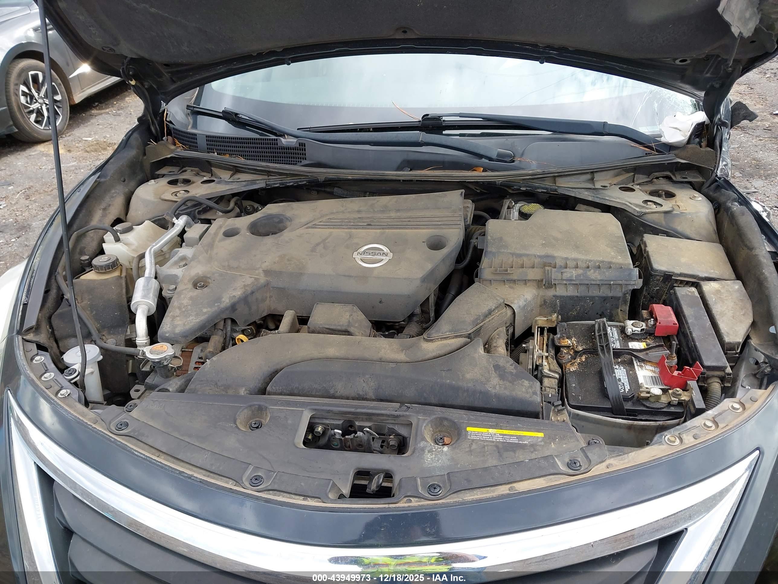 NISSAN ALTIMA image 10