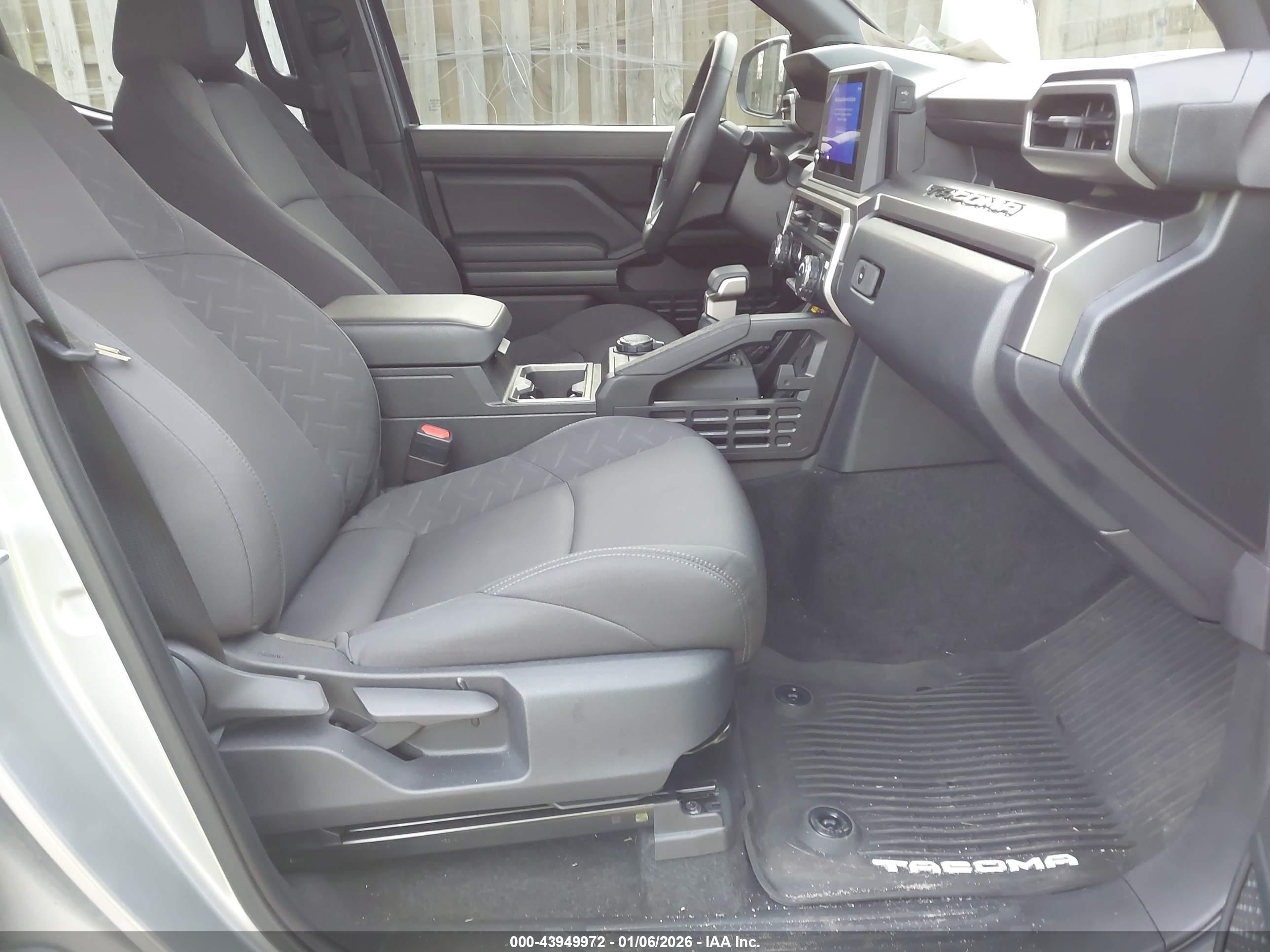 TOYOTA TACOMA image 5