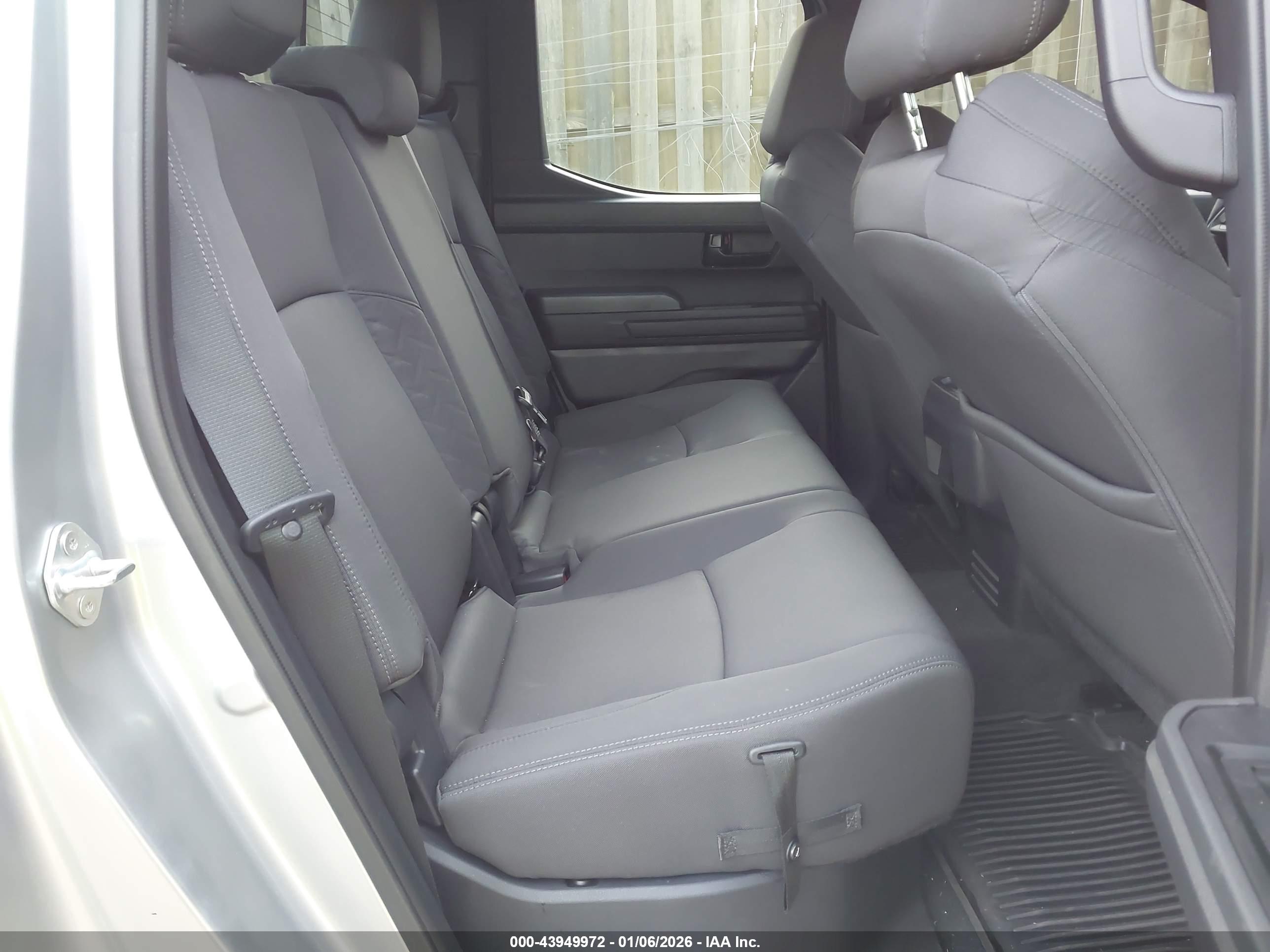 TOYOTA TACOMA image 8