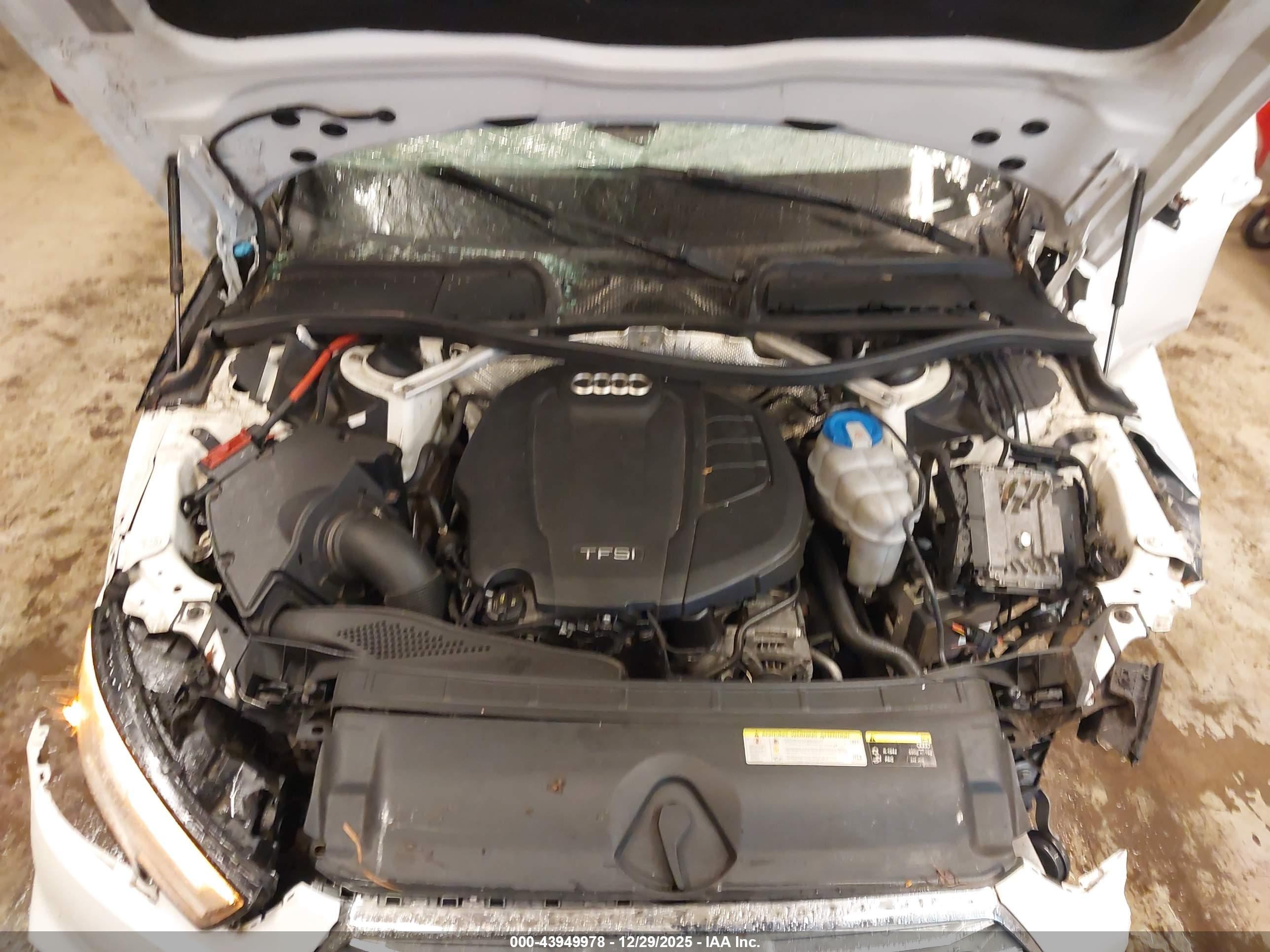 AUDI A4 image 10
