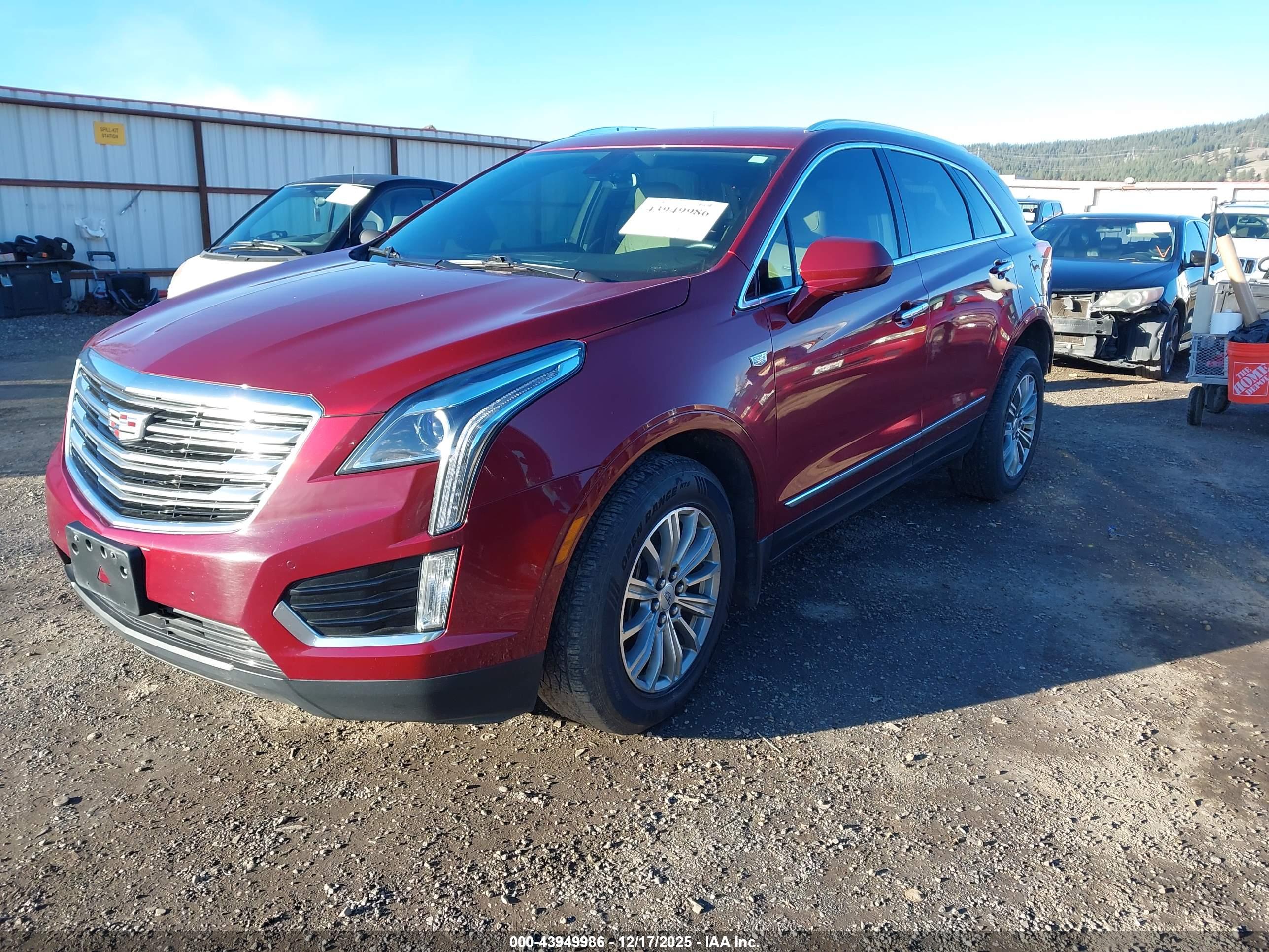 CADILLAC XT5 image 2