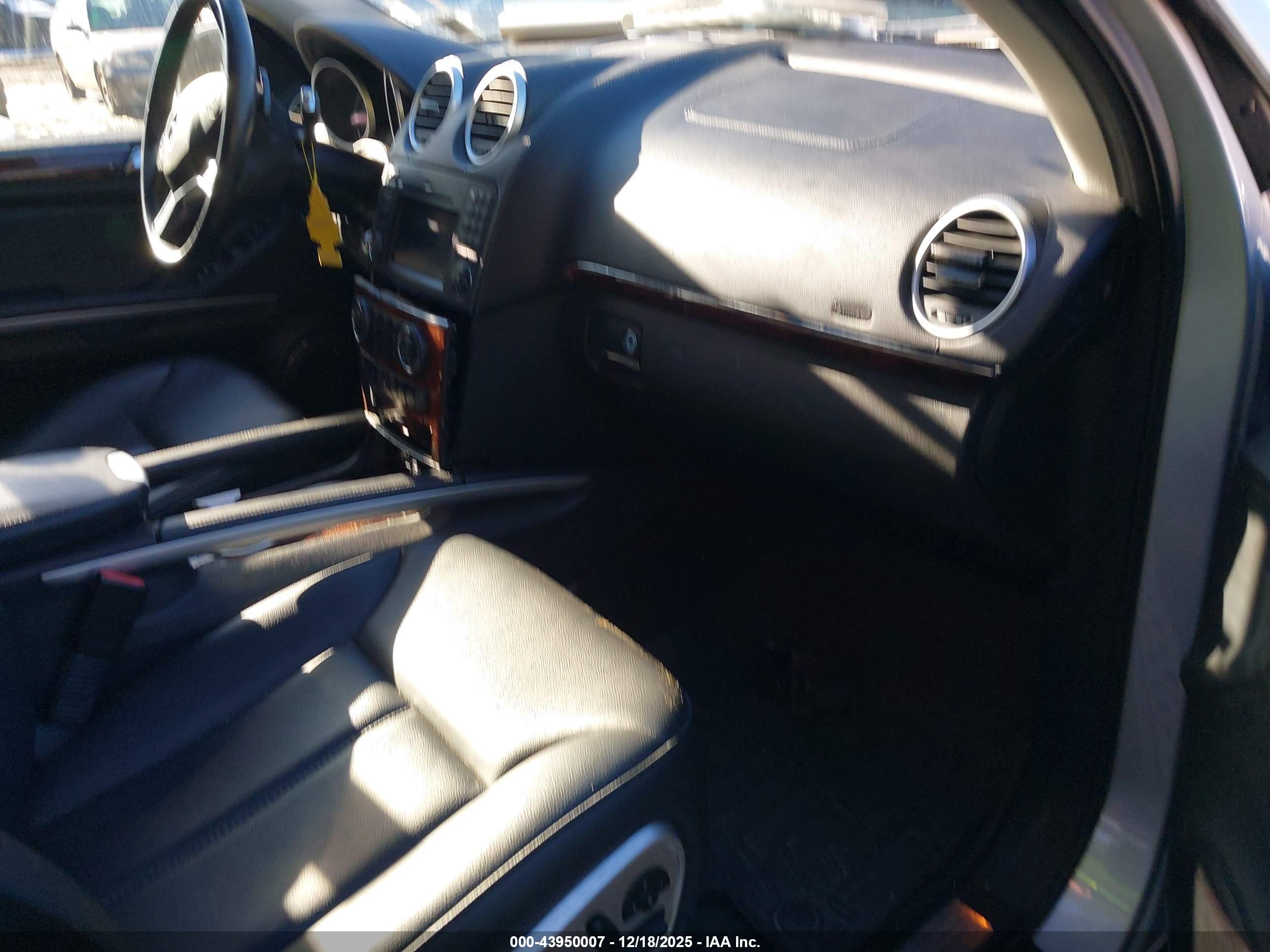 MERCEDES-BENZ GL image 5