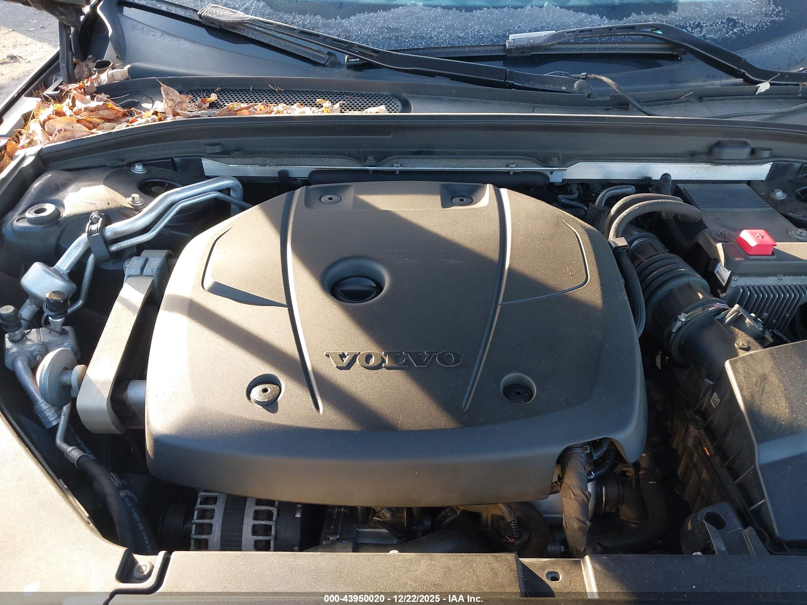 VOLVO V90 image 10